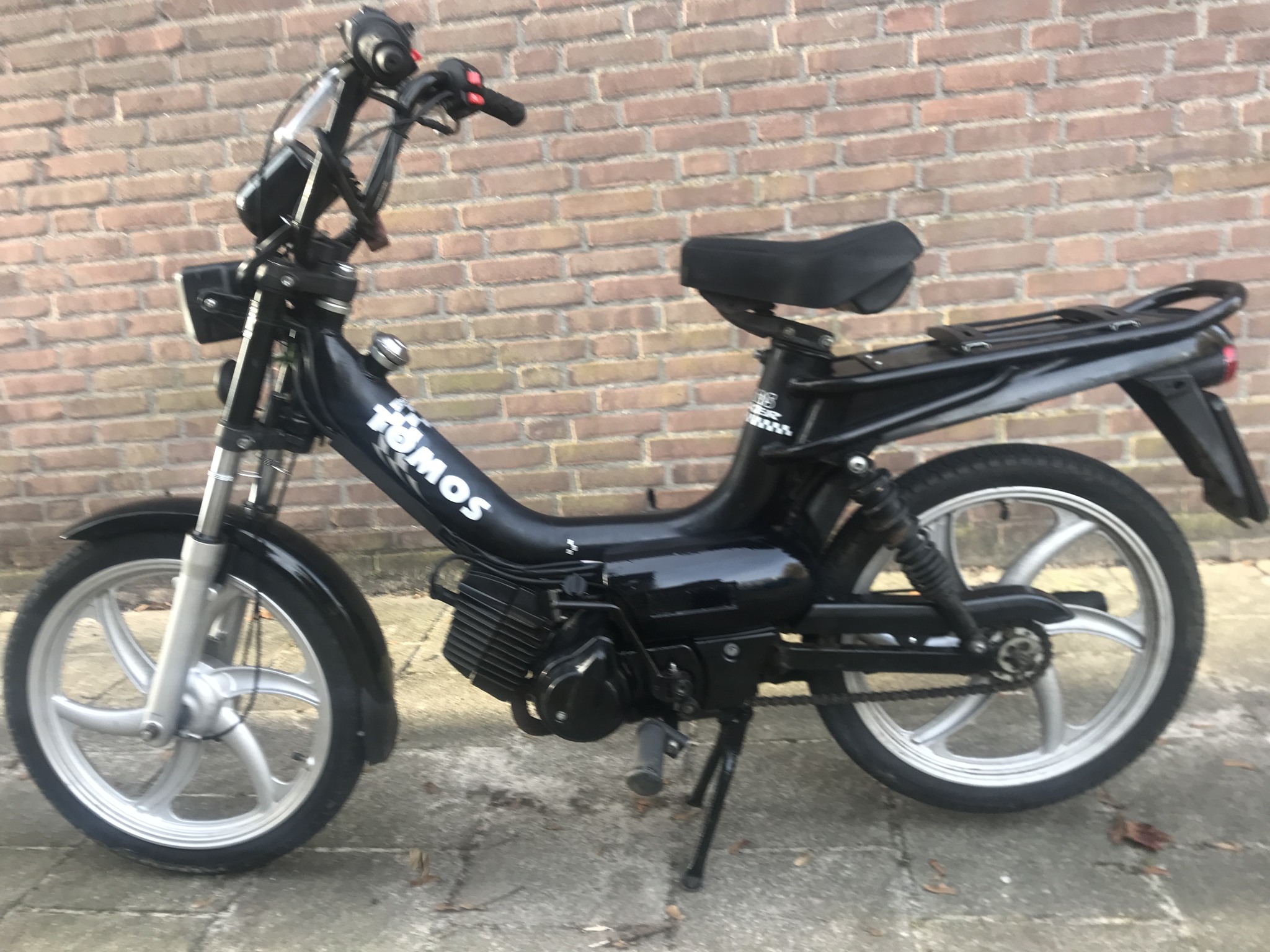 Update lets build a Tomos Chopper part 6 