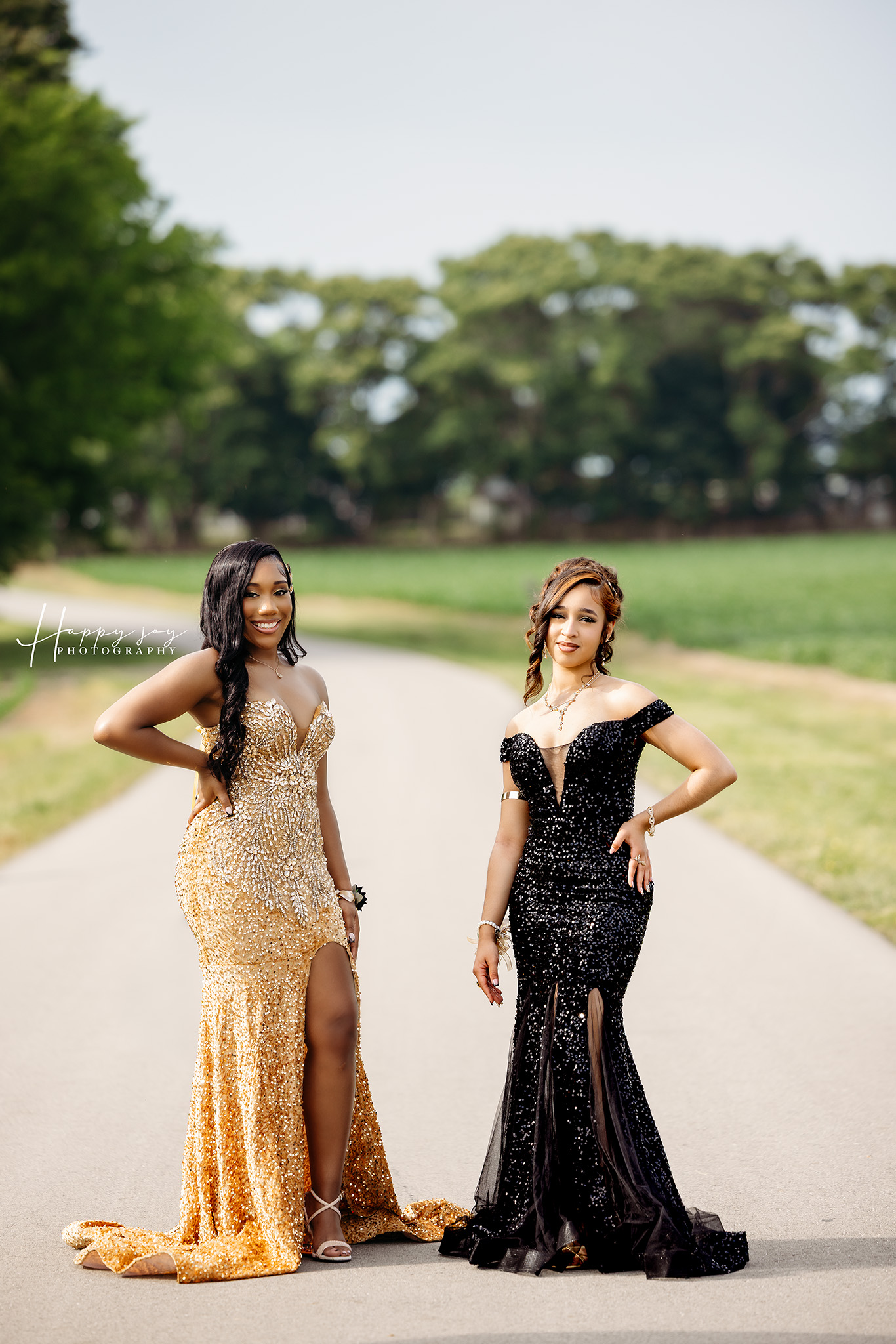 do seniors wear long dresses to homecoming Is it season yet? We offer studio or outdoor options! Book ahead! ~ #prom #homecoming #seniors homecoming dresses