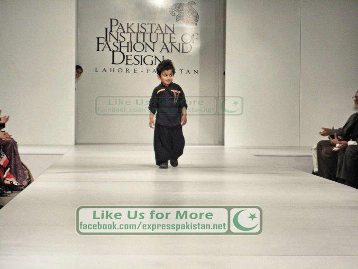 Express Pakistan - World youngest Pakistani Model Like us for more ...