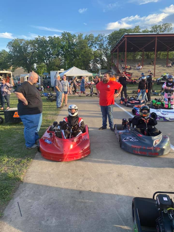 🏁♥️🖤 We want to make sure we... - 5W & 55W Waugh Racing Team