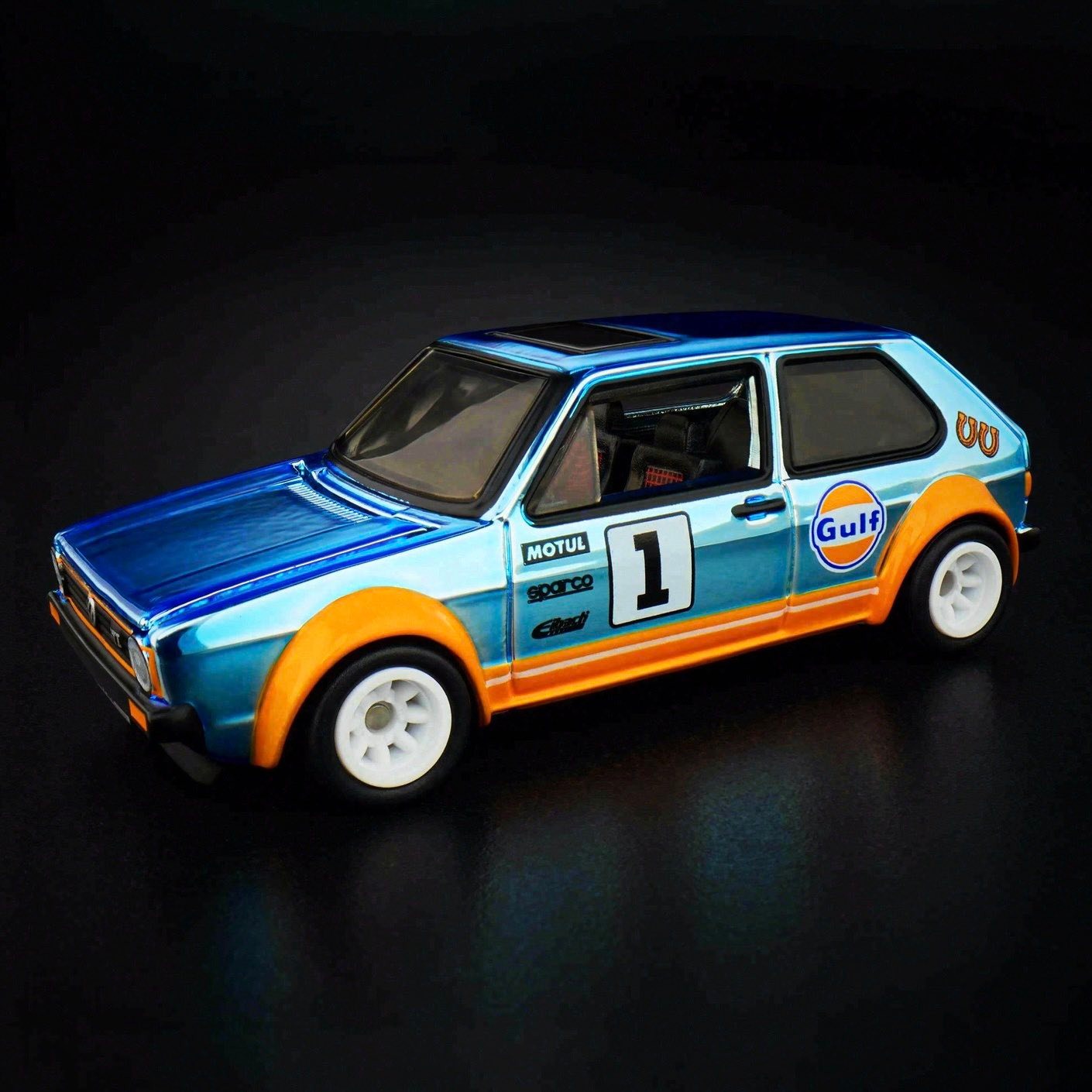 Are there any Gulf collectors here?
