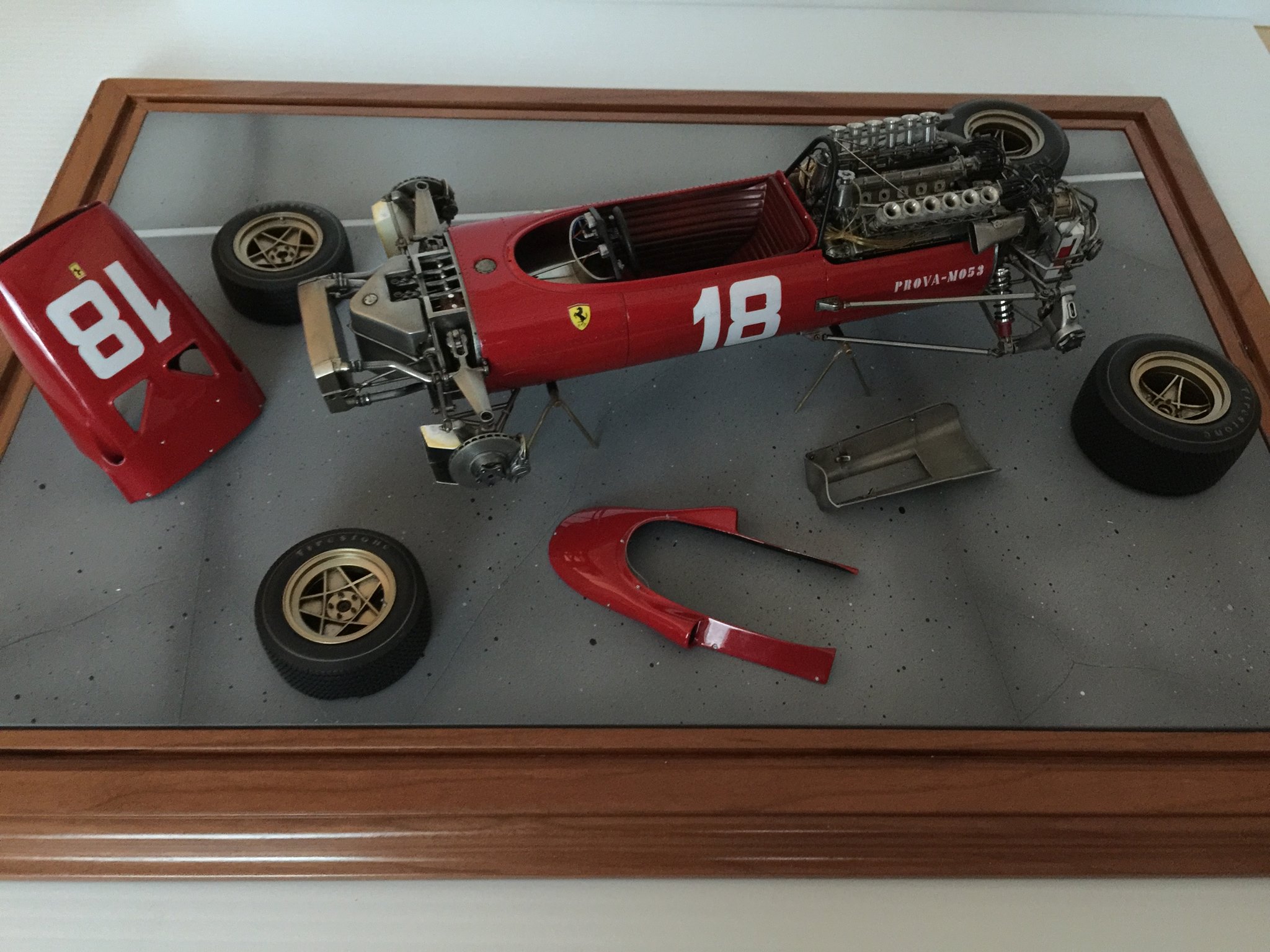 Model Factory Hiro 1/12 Ferrari 312 F1 1967.