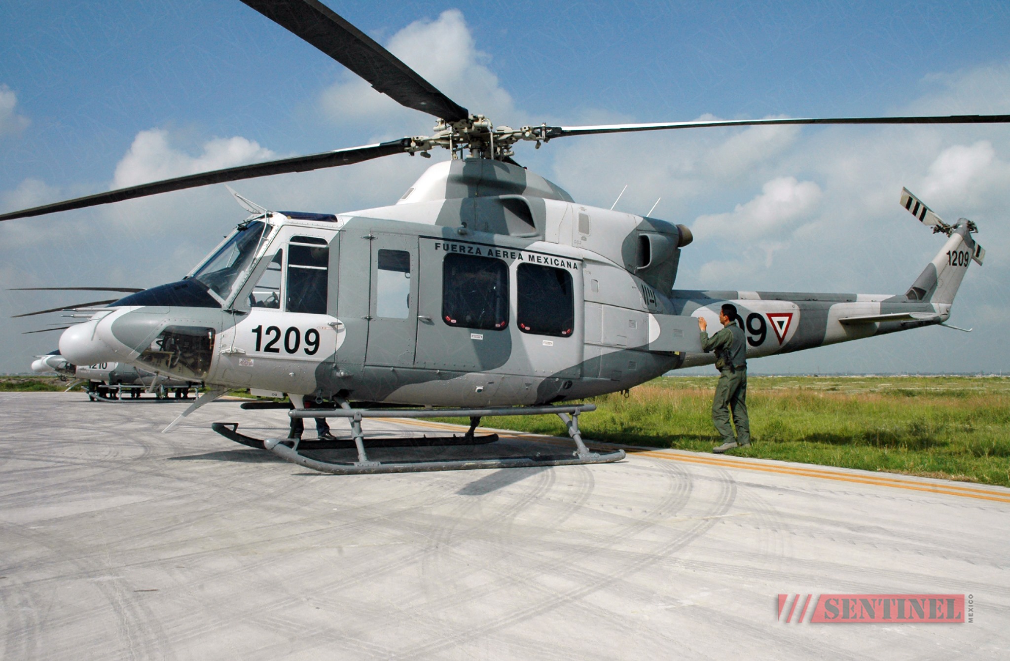 Sentinel México - Helicópteros utilitarios, Bell Helicopter 412EP ...