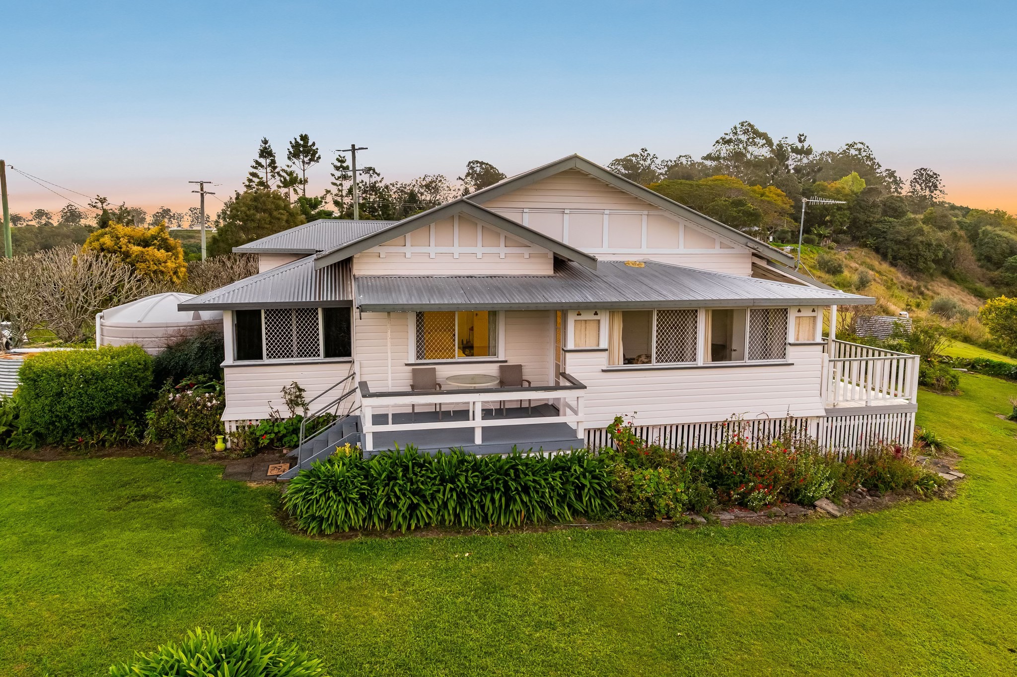 realo.tv - Just Sold – 104 Park Road, Ruthven This... | Facebook