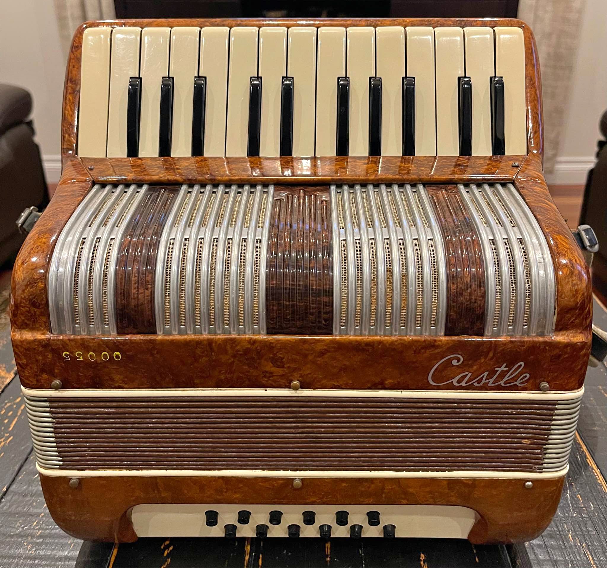 Accordions for sale in Santa Clarita, California | Facebook 