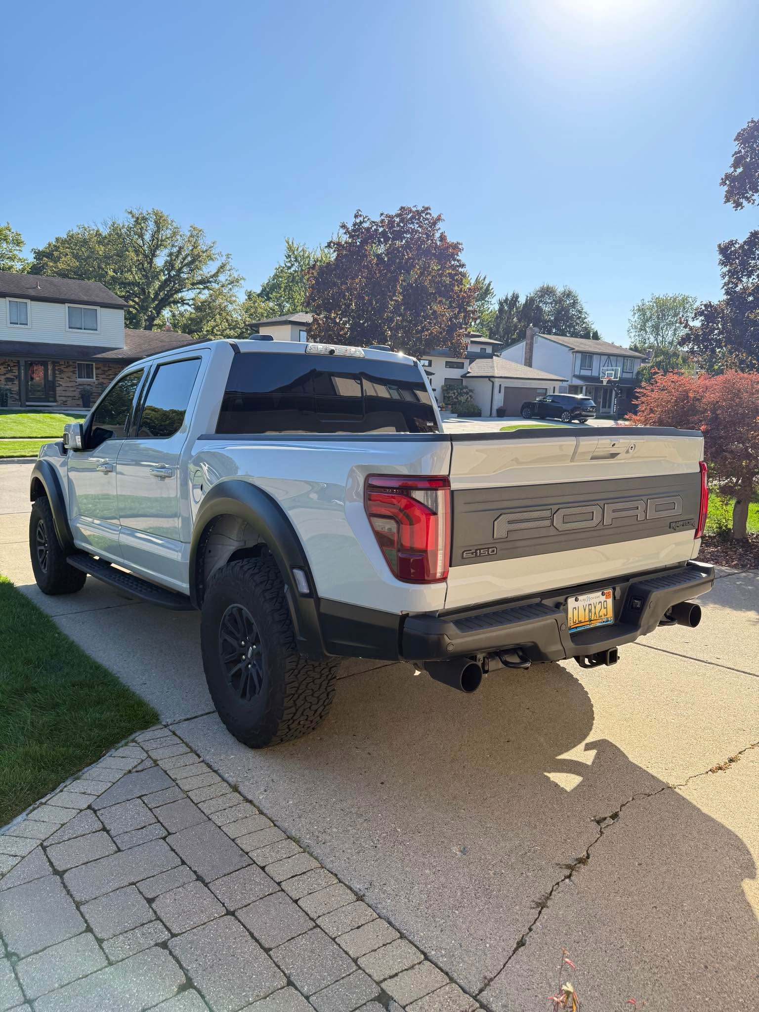 2024 Ford F150 Raptor - 5,995 miles - Clean Title - No Accidents ...