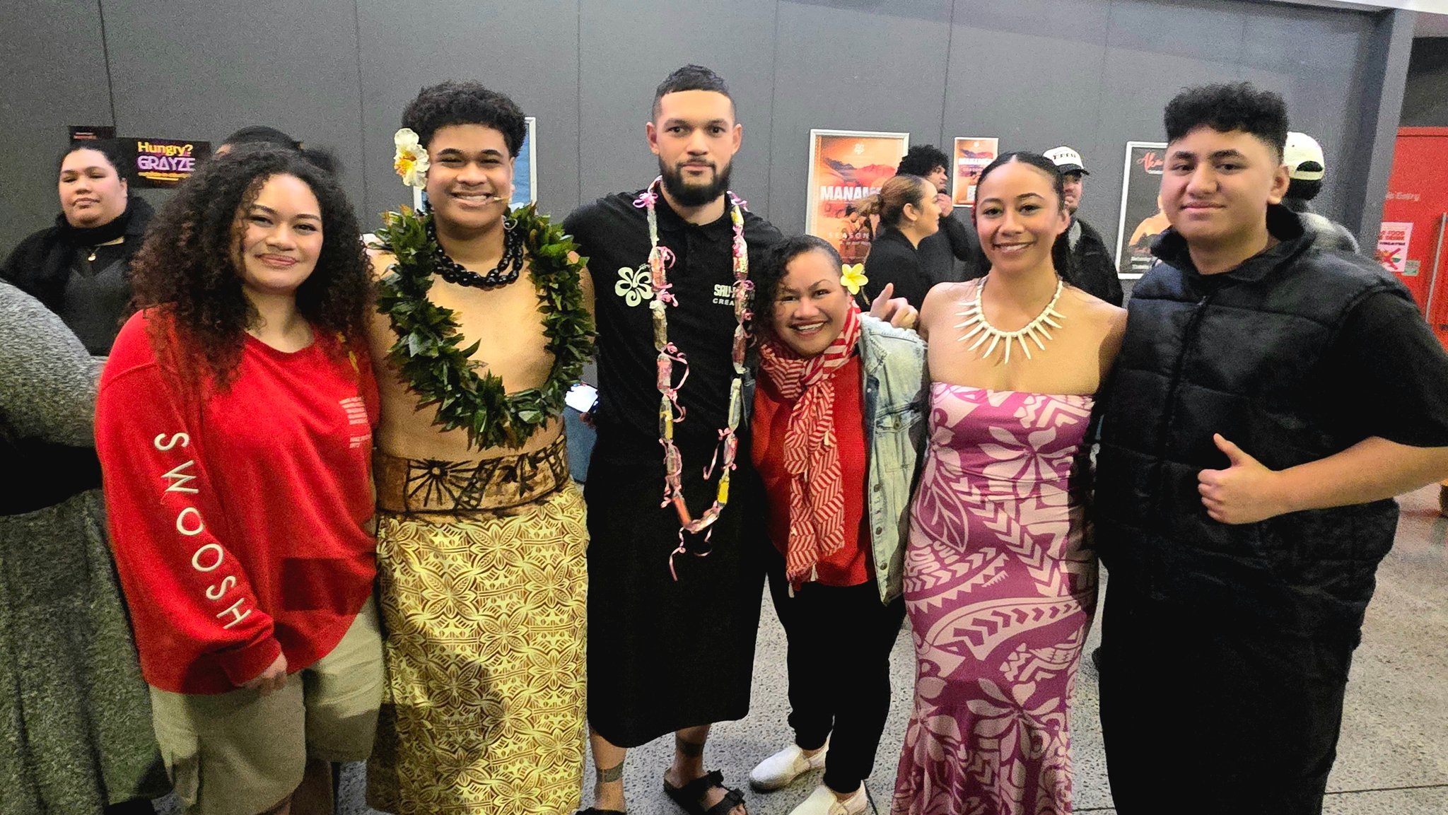 Pasifika - “Amuia le masina, e alu ma toe sau.” Blessed is the moon for ...