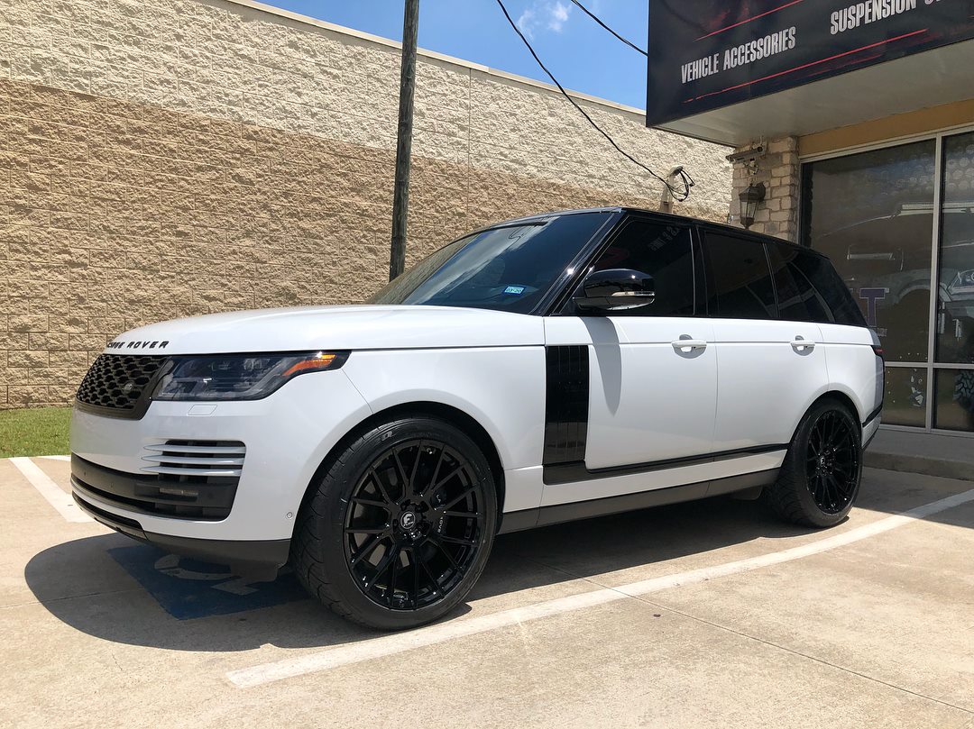 New Range Rover on a... - Extreme Offroad & Performance, Inc. | Facebook