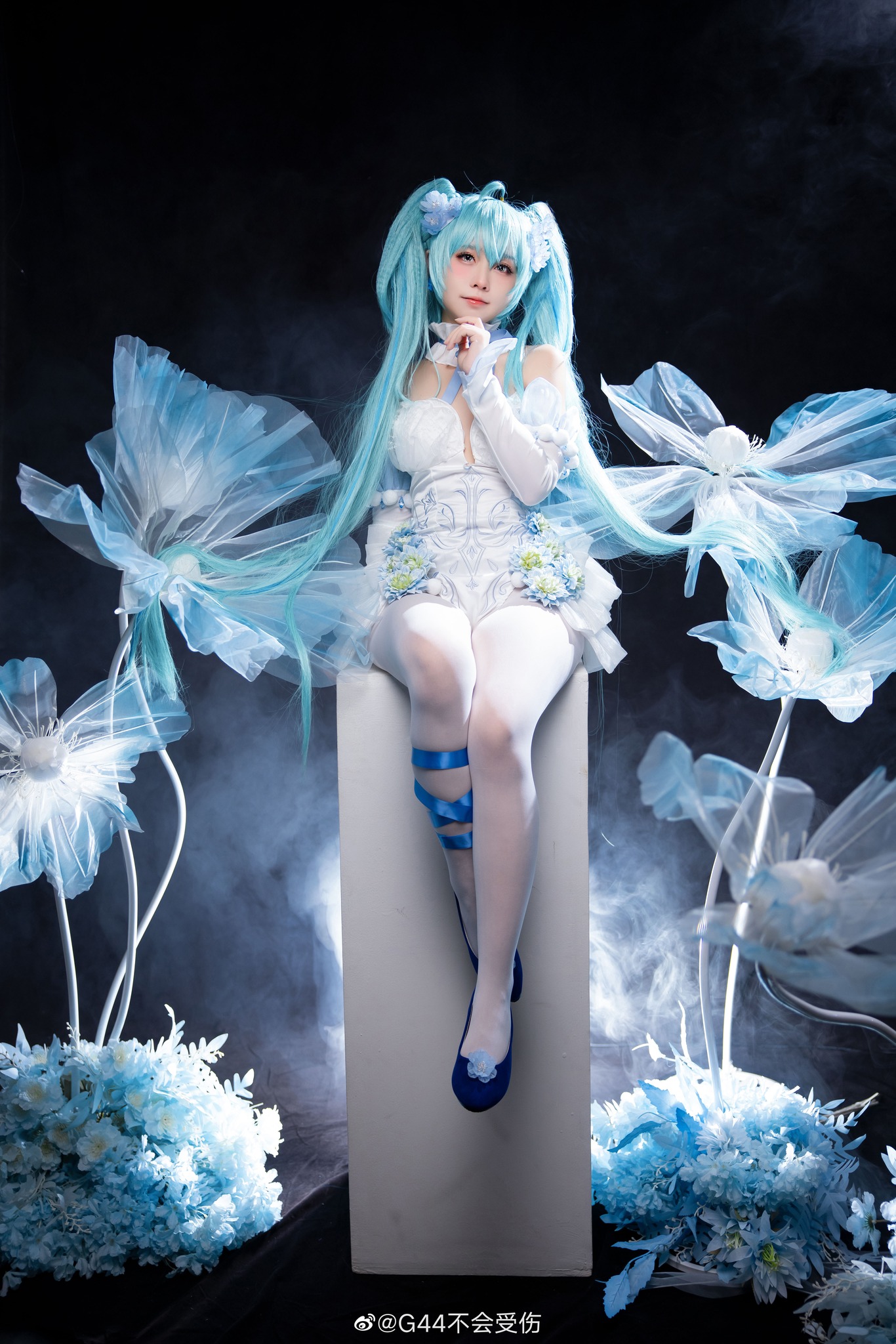 Our love for this lovely Miku Flower Fairy Nemophilia Ver. is in