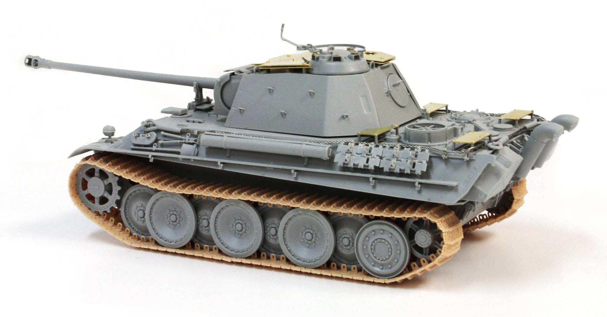 その他 1/35 Dragon Panther G w/Add roof Armor New announcement - # 6897-1/35 Panther G w/Additional Turret Roof