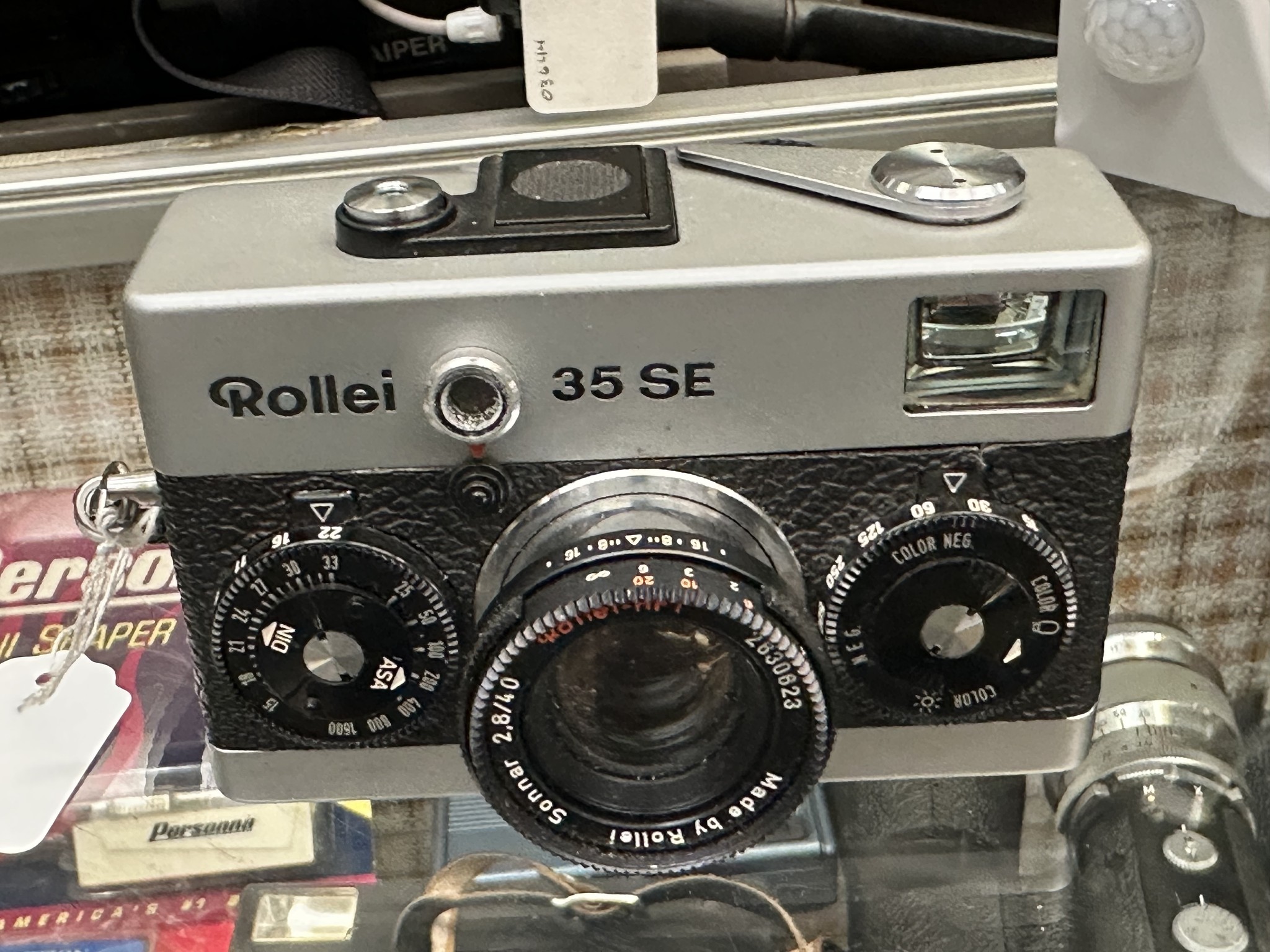 Rollei 35 Silver / made by Singapore Rollei 35 Silver (Made In