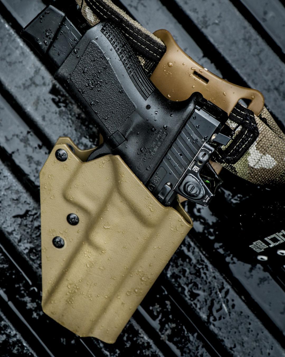 T.REX ARMS - T.REX ARMS Ragnarok holster in Wolverine Brown. Glock