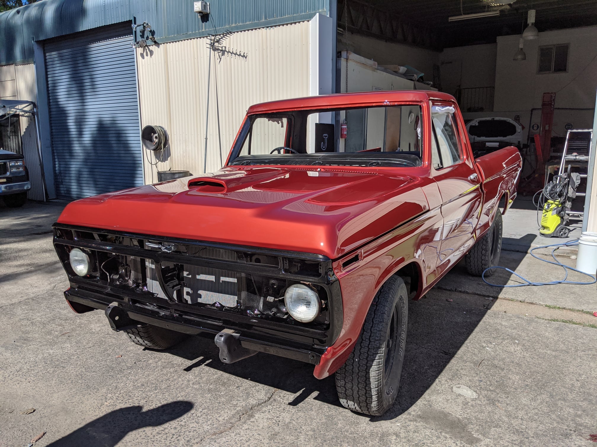 J SPEC BODY WORKS | Southport QLD