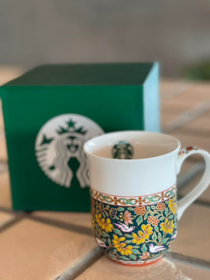 Starbucks new collection. Thailand Exclusive Benjarong Collection