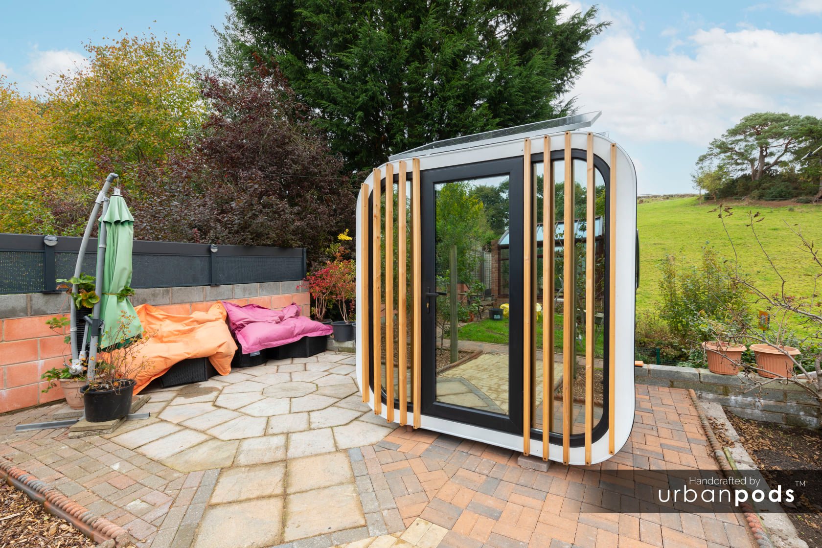SOLAR office pods