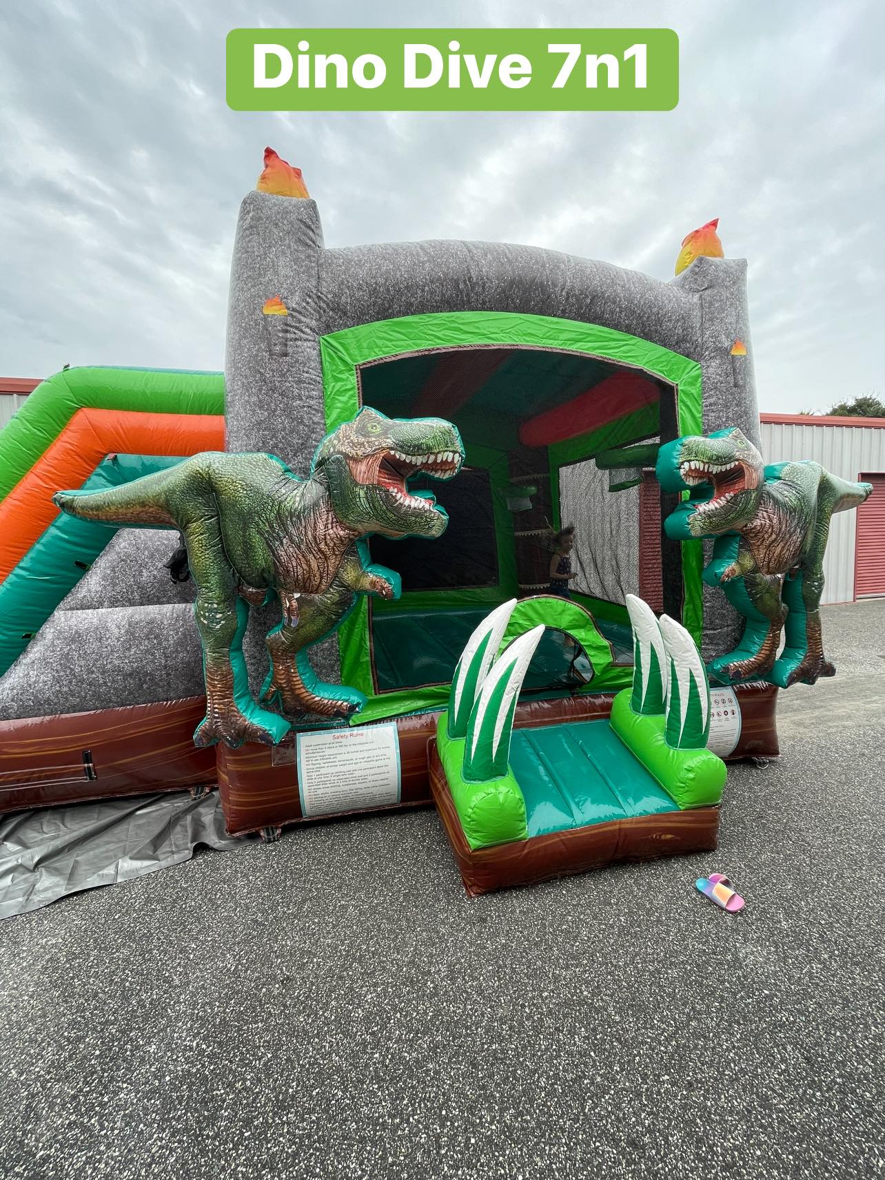 🎃 Halloween Day Special 🎃 30%... - Ozone Inflatables Rentals | Facebook