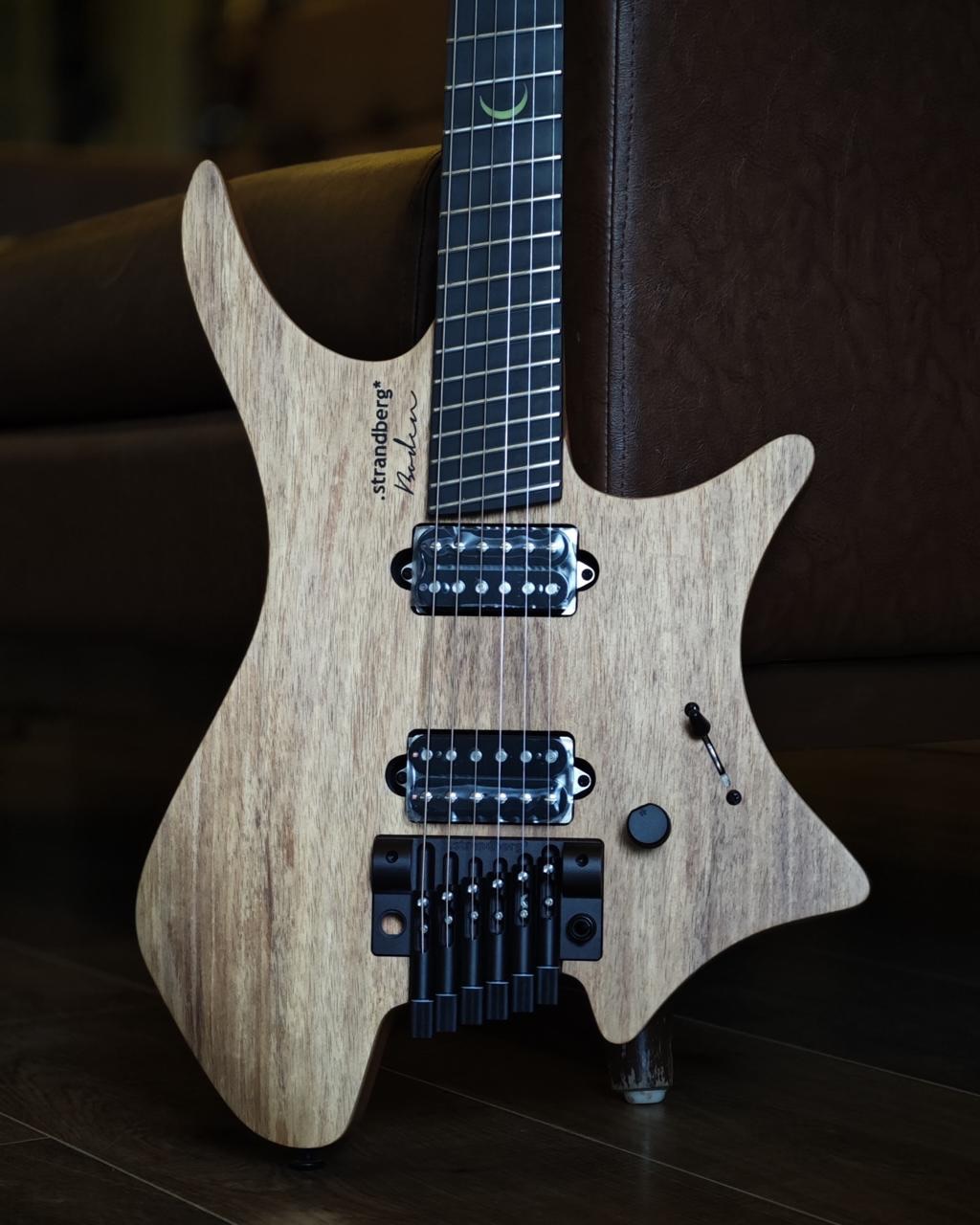 Strandberg - The cerulean beauty of this Boden RAS 6 Lock from