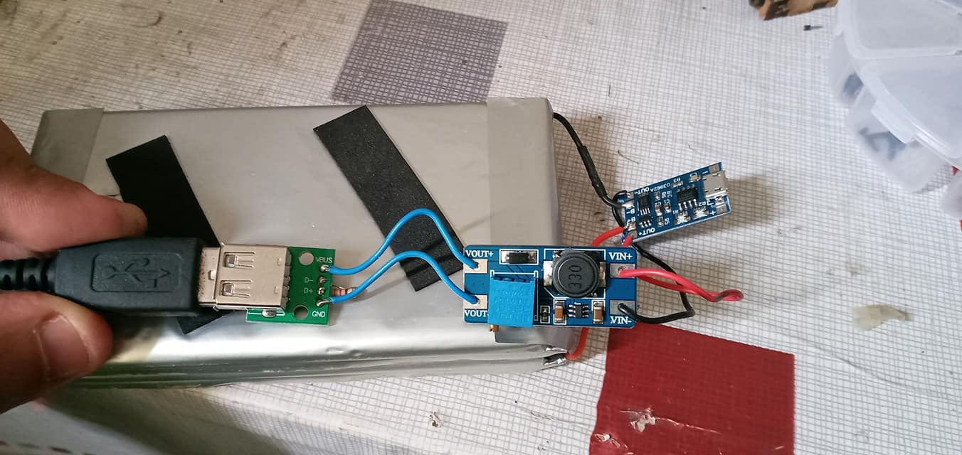 TN Inventor - What a REAL 20000 mah Power bank looks like....