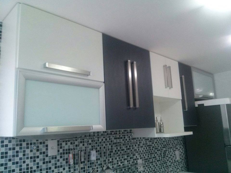 Cozinha planejada, Sob medida Onix e... - Capital do móvel | Facebook