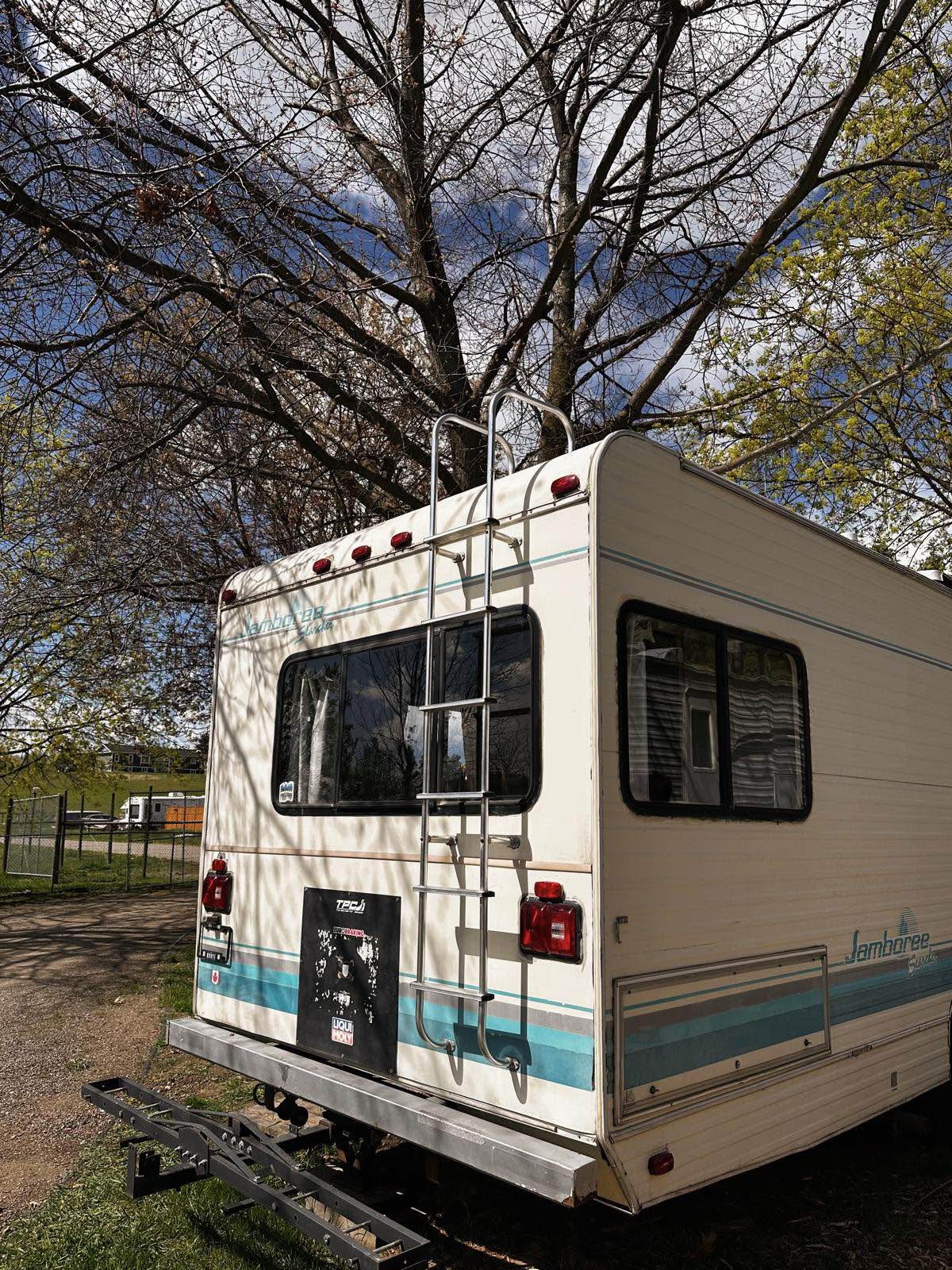 1991 Ford Econoline E350 Cutaway - Jamboree Searcher by Fleetwood - RVs ...