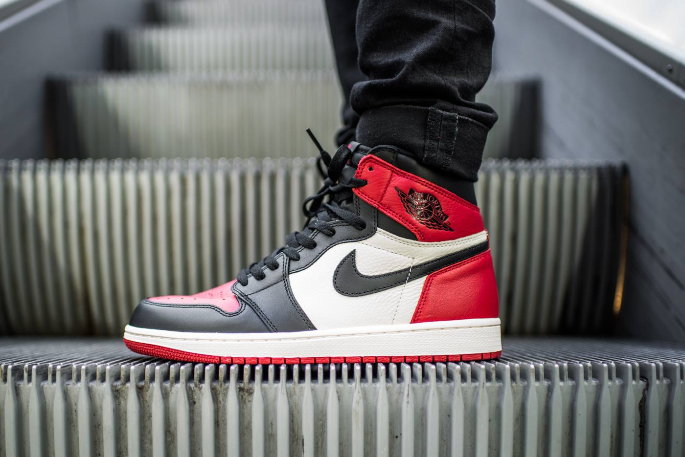 Air Jordan 1 Retro High OG: Bred or Royal? Bred: http://bit.ly 