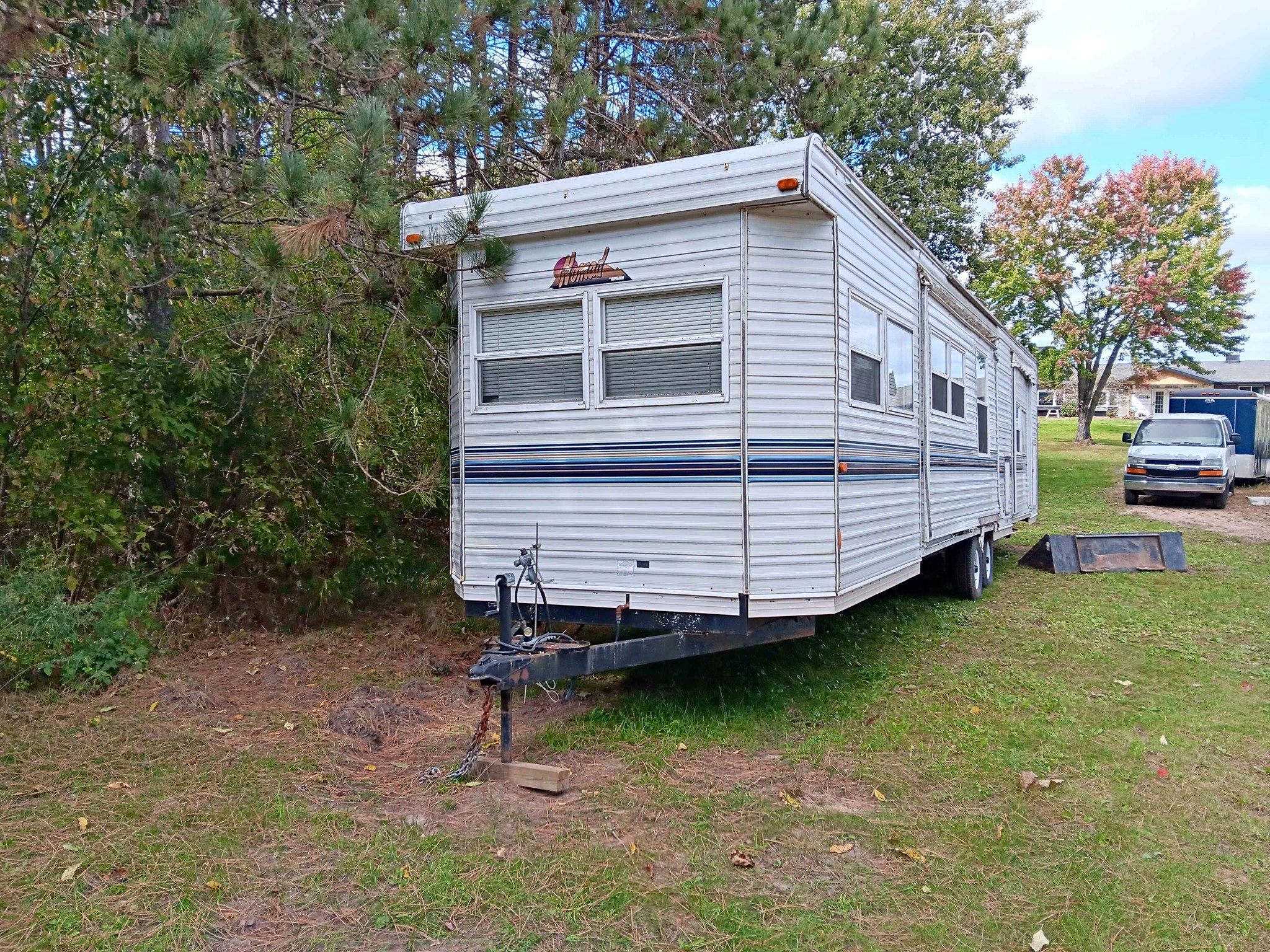 1995 Nomad 35ft bumper pull rv