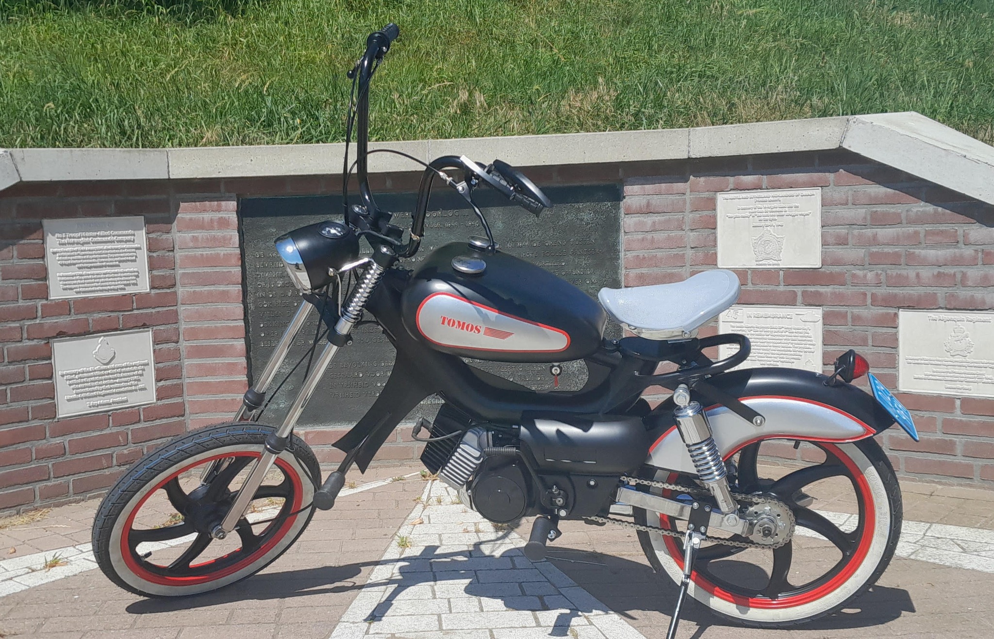 Let,s build a Tomos Chopper 