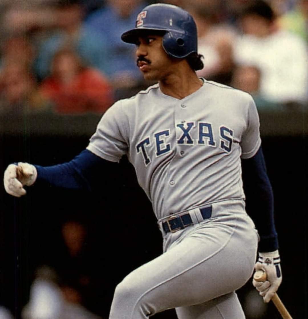 2-time AL MVP Juan González, one of baseball's best sluggers in