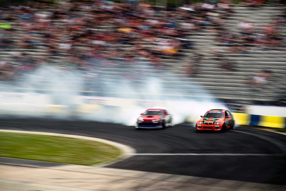Shaky Dog Racing