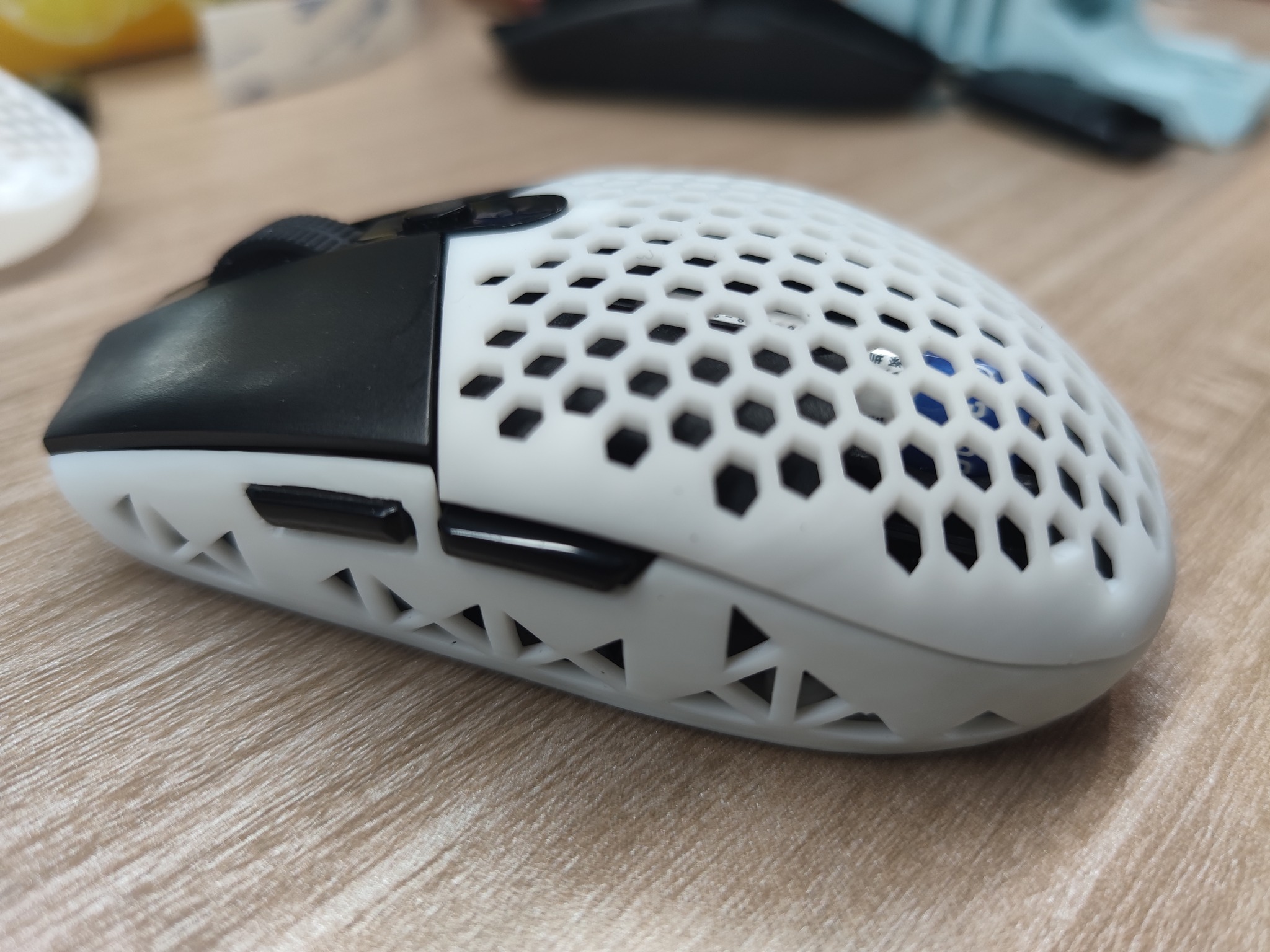 Gratkit ABS like resin for lightweight shell printing