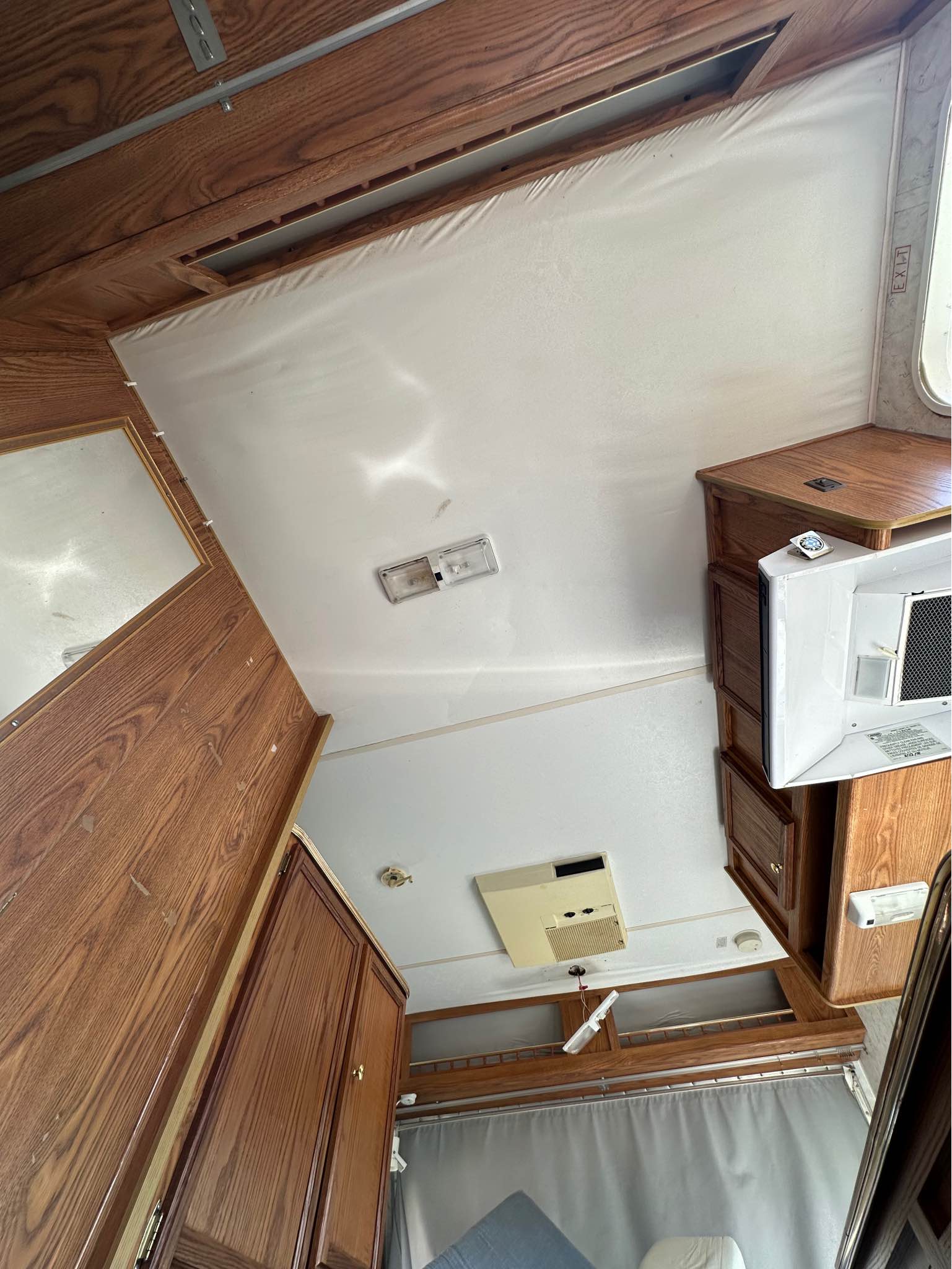 1999 Bantam Lite NO TITLE CAMPER - RVs & Campers - Markleville, Indiana ...