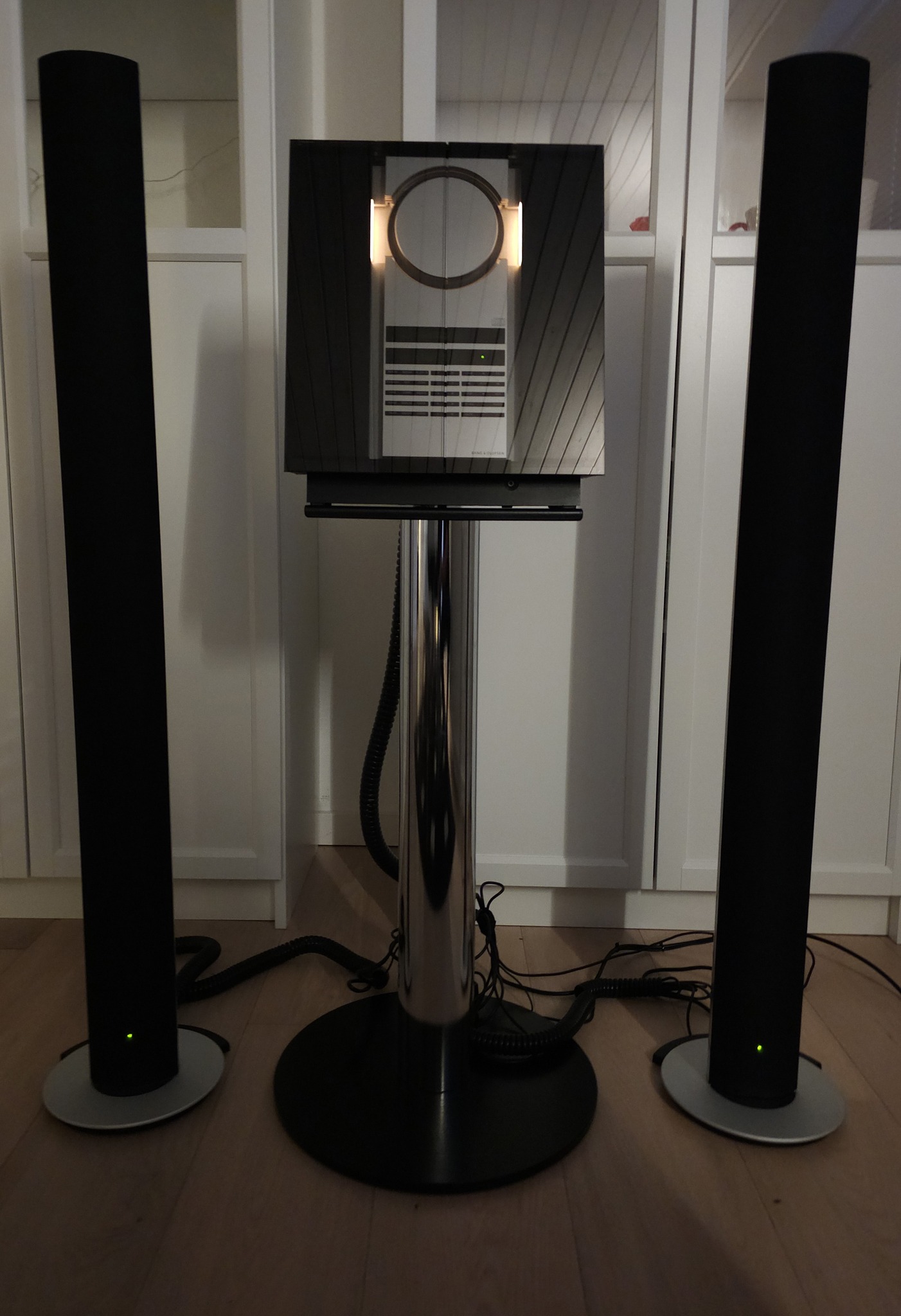 Bang & Olufsen Beosound 3000 and Beolab 6000 sound system