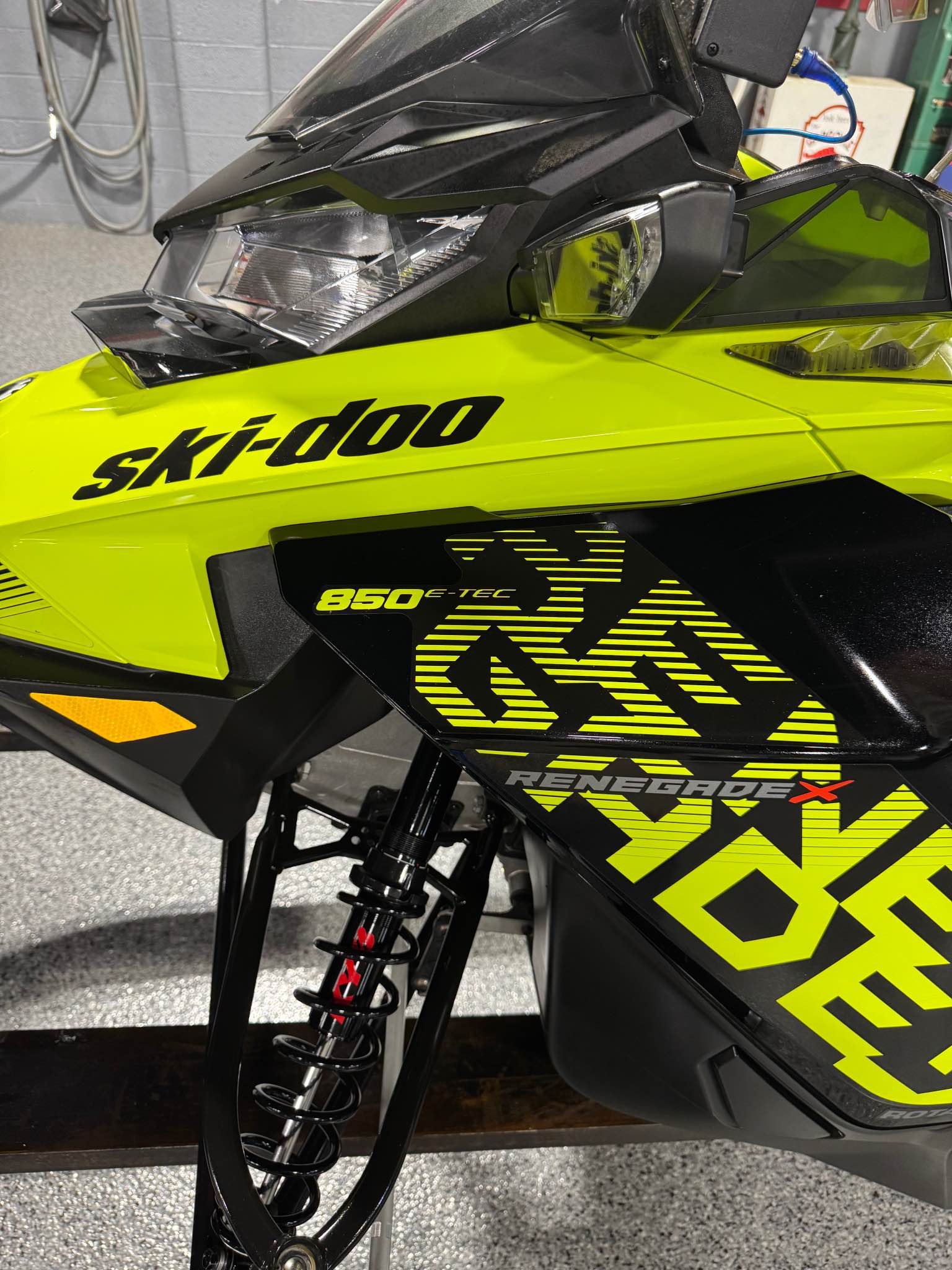 2018 SKI-DOO MXZ RENEGADE X 850 ETEC ELECTRIC START REVERSE 6900