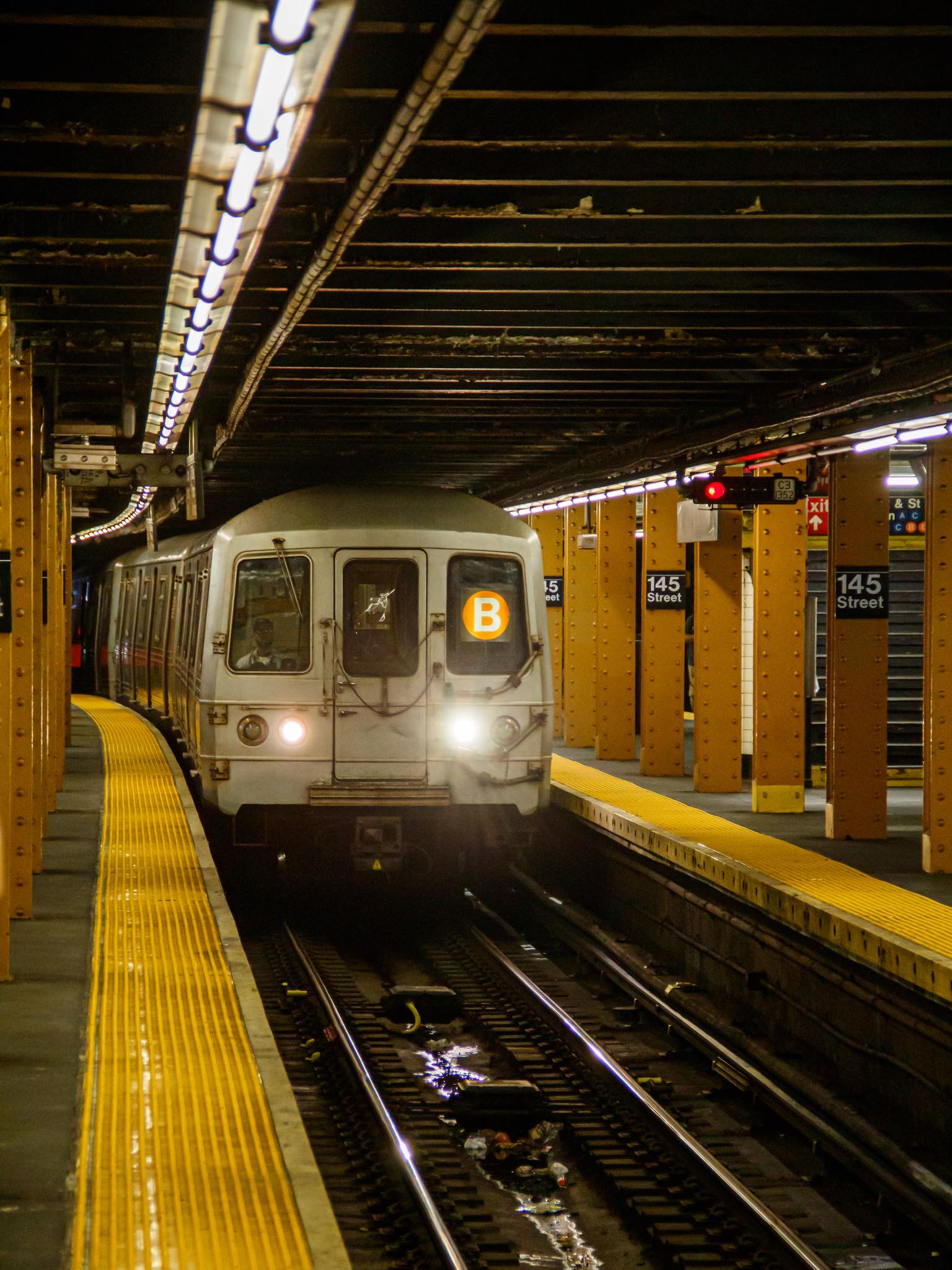 ONLY CLASSIC NYCTA SUBWAYS BUSES/LIRR/METRO NORTH and PATH and Moments ...