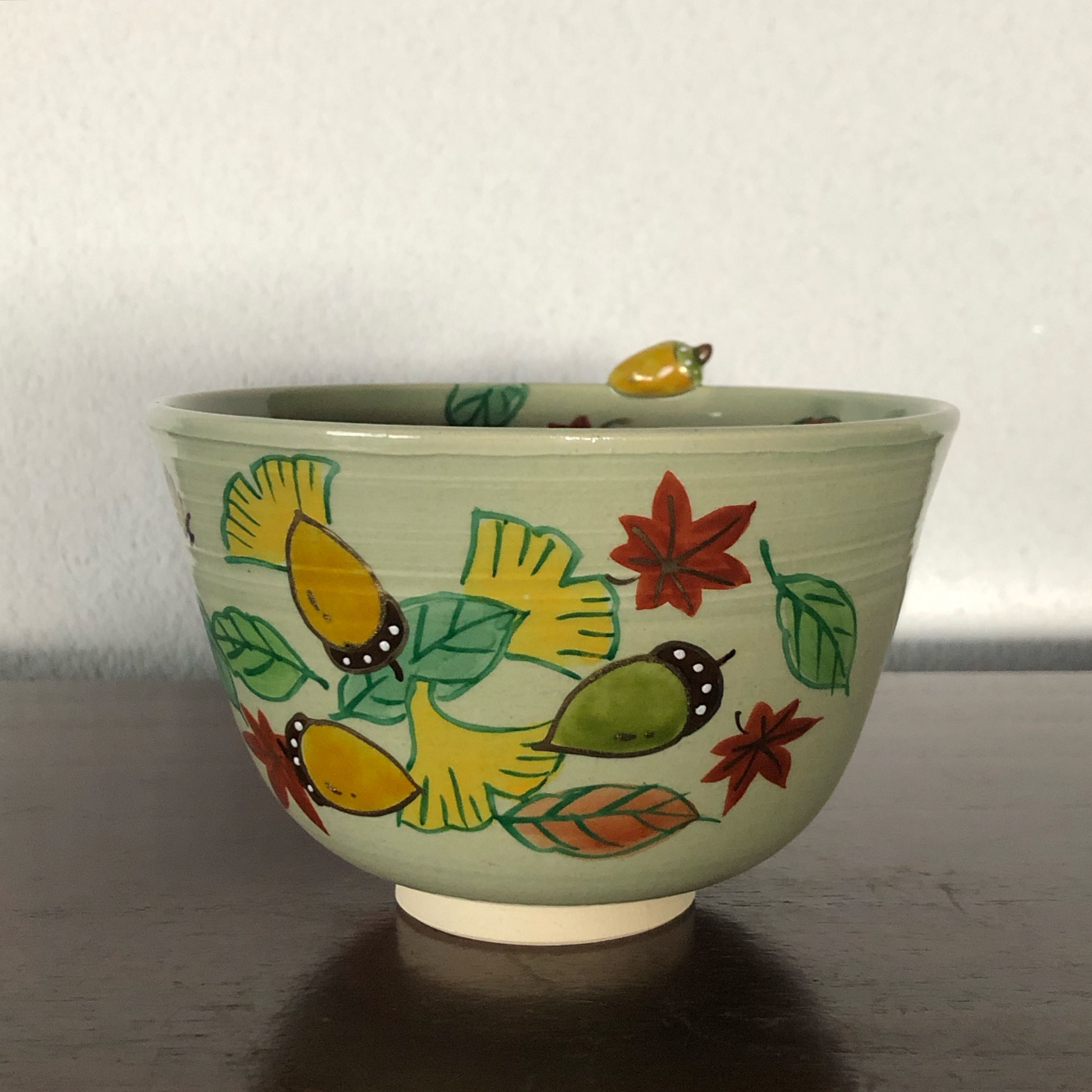 新高麗 千漢鳳作 釘彫伊羅保茶碗 釘彫伊羅保茶碗 銘 苔清水 | 公益財団