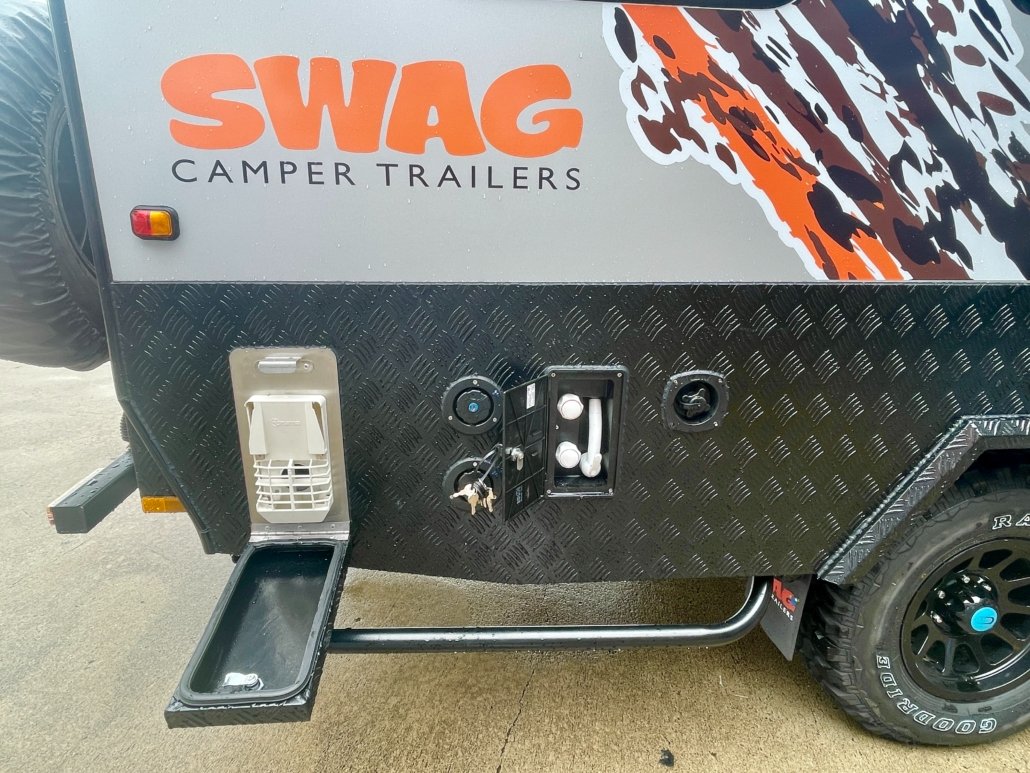 2022 Swag sct15 overlander off road pop top hybrid caravan (sleeps 4-5 ...