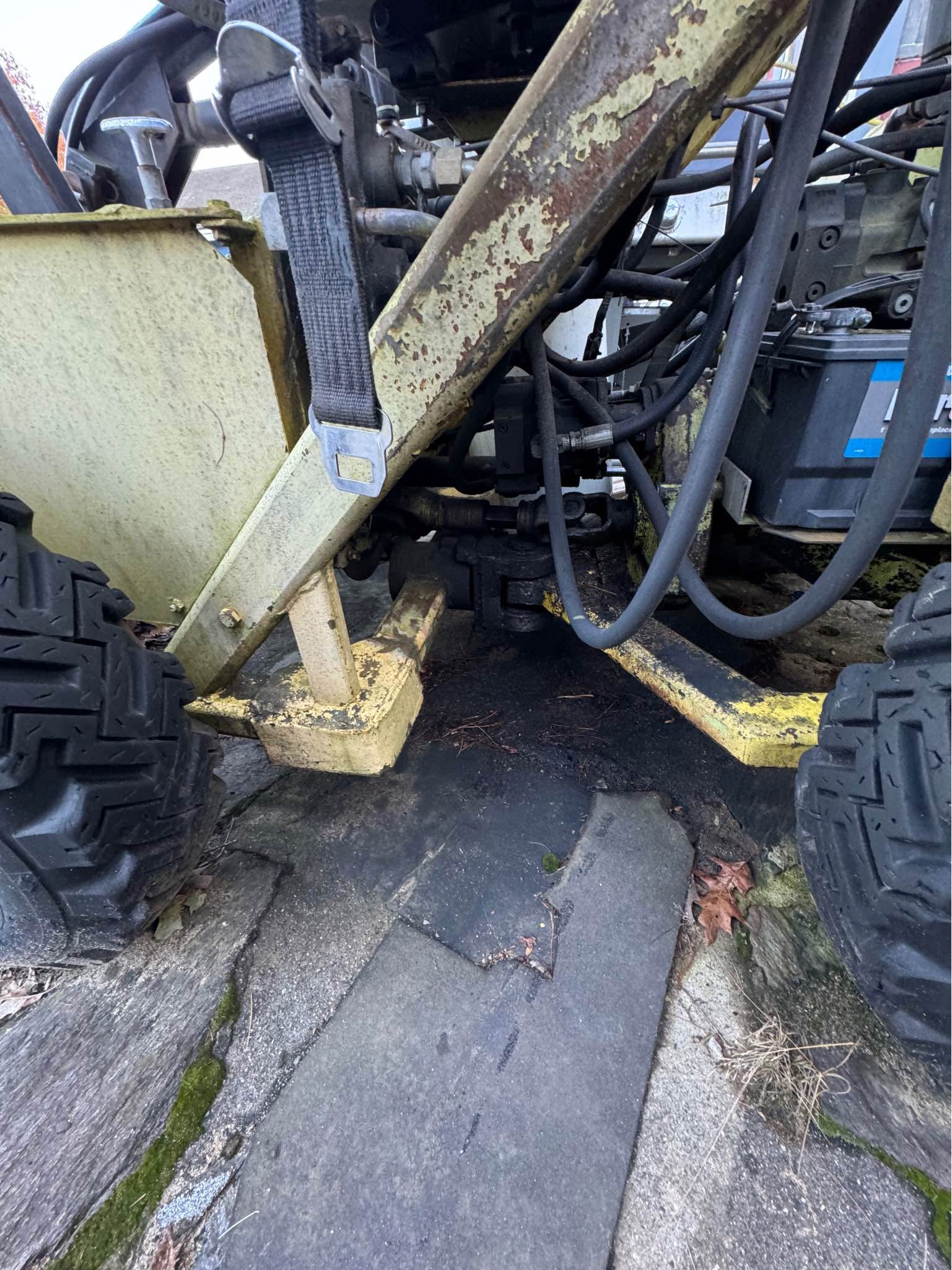 Aztec loader. - Lawn Mowers - Rumney, New Hampshire | Facebook ...