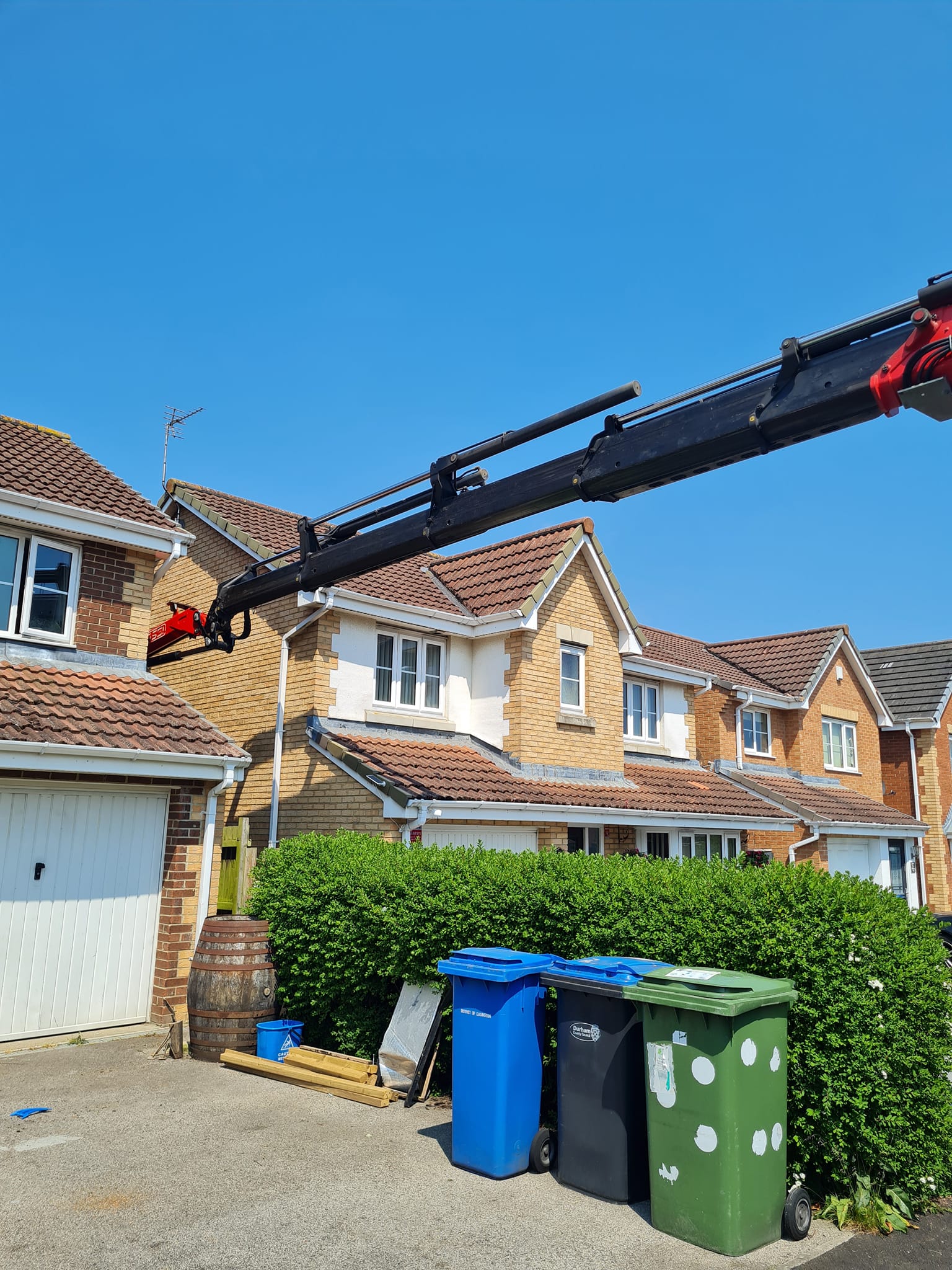 Trust Autos Crane Haulage