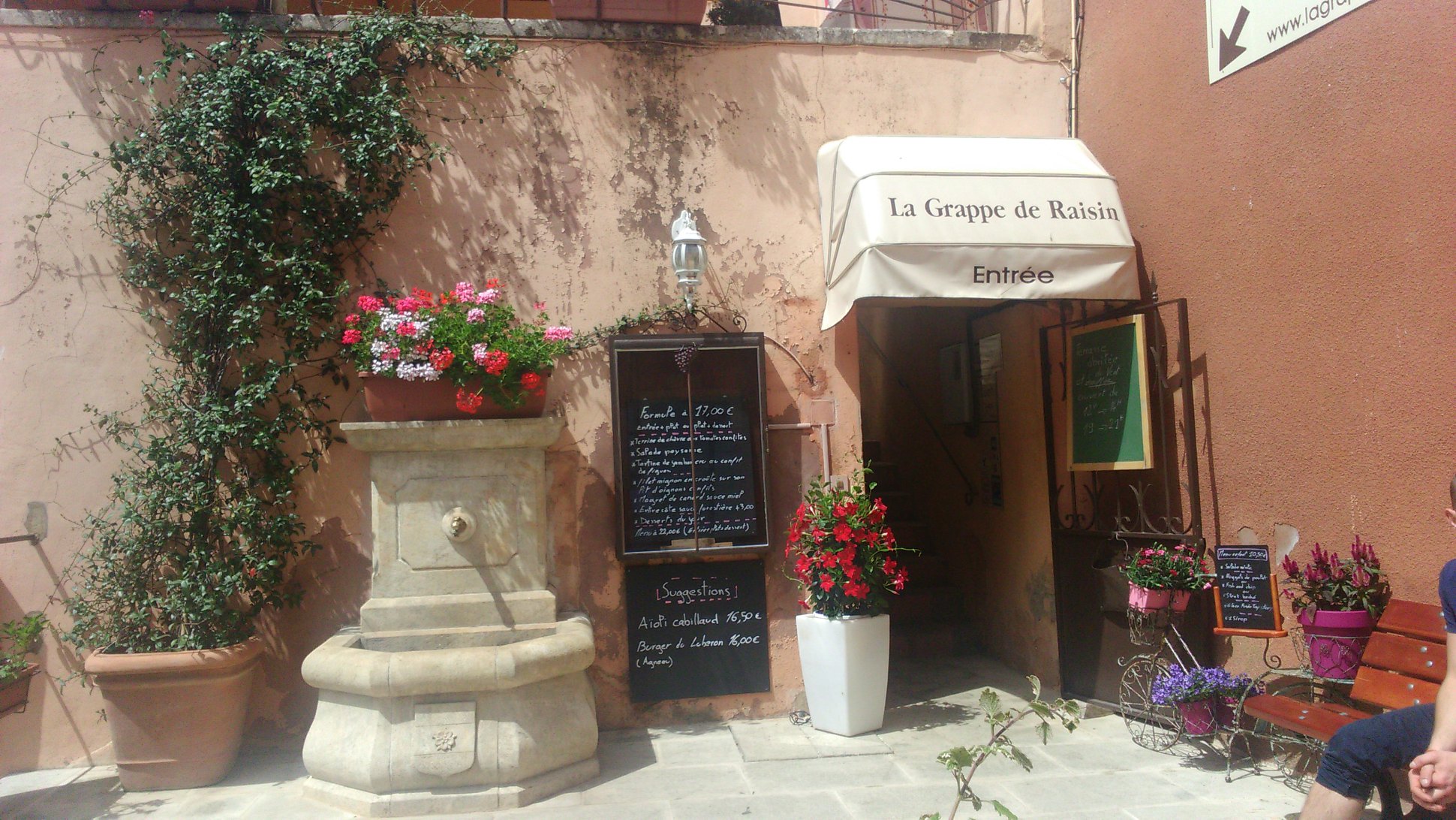 Restaurant La grappe de raisin, Roussillon | Roussillon