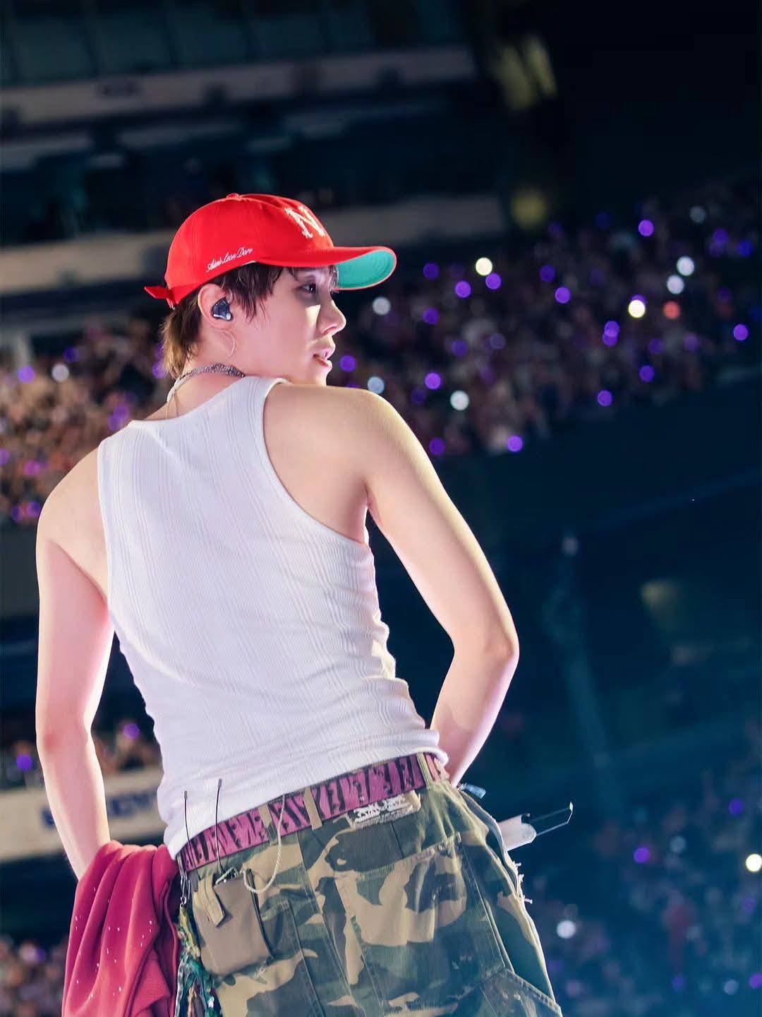 JHOPE via Instagram Post 💜 “BTS WORLD TOUR 'ARIRANG'. NEW JERSEY