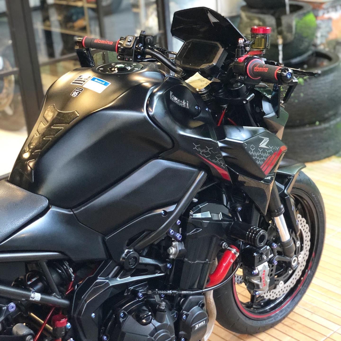 FS: Naked bike Kawasaki Z-900, ABS, vin 2020, origpaint black on