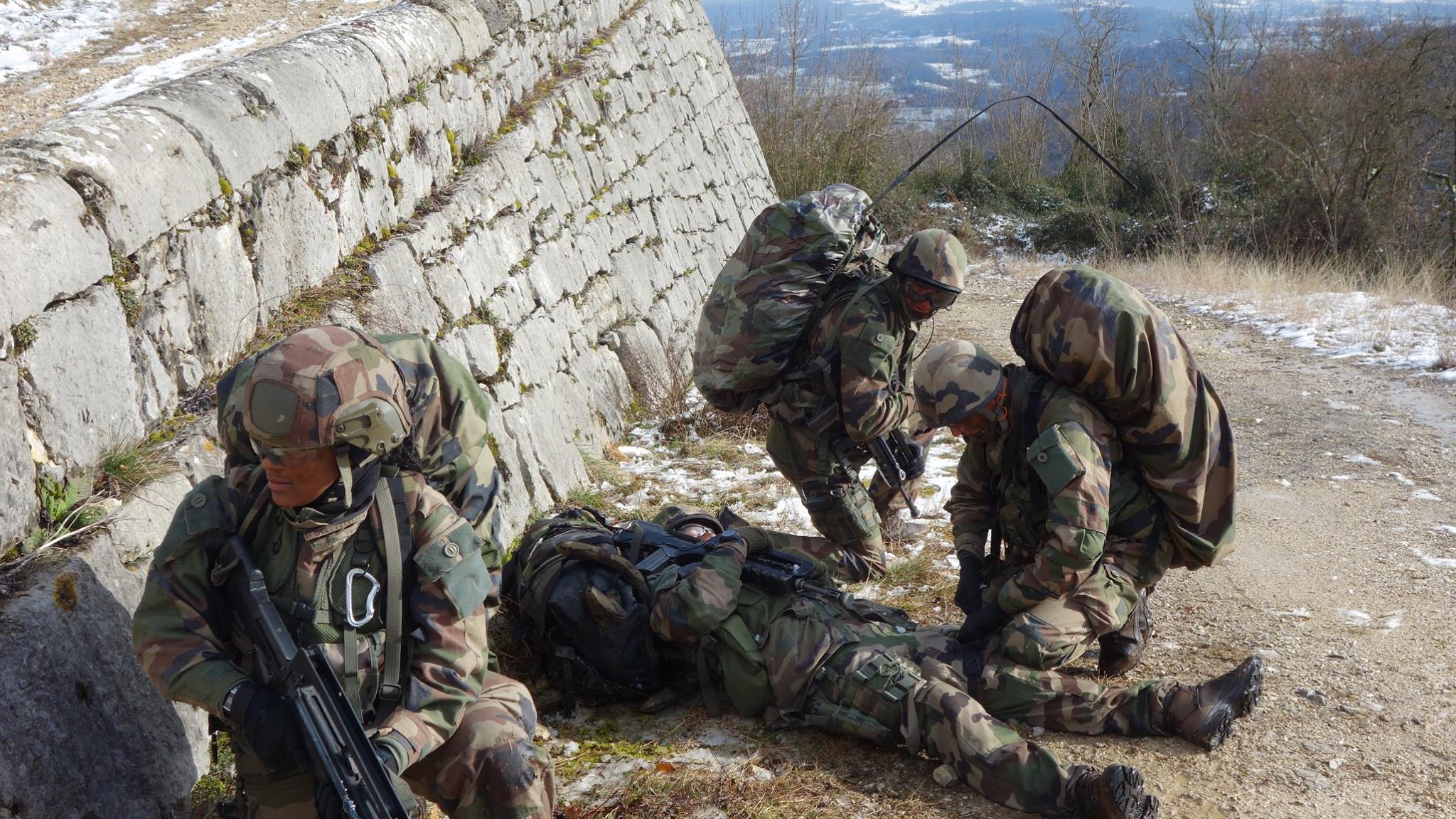 27e... - 27e Bataillon de chasseurs alpins (officiel)