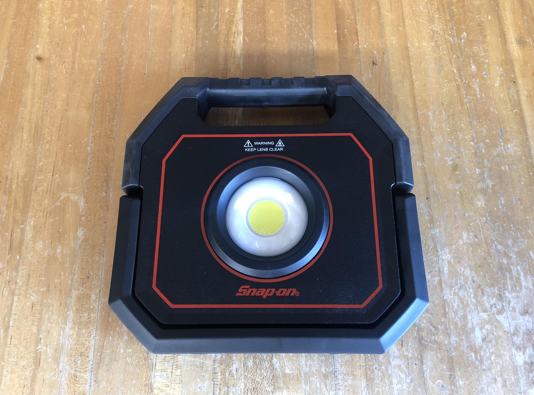 ECFDE402J 4200 Lumen Work Light 400〜4200Lumen USB QC3.0 急速充電 