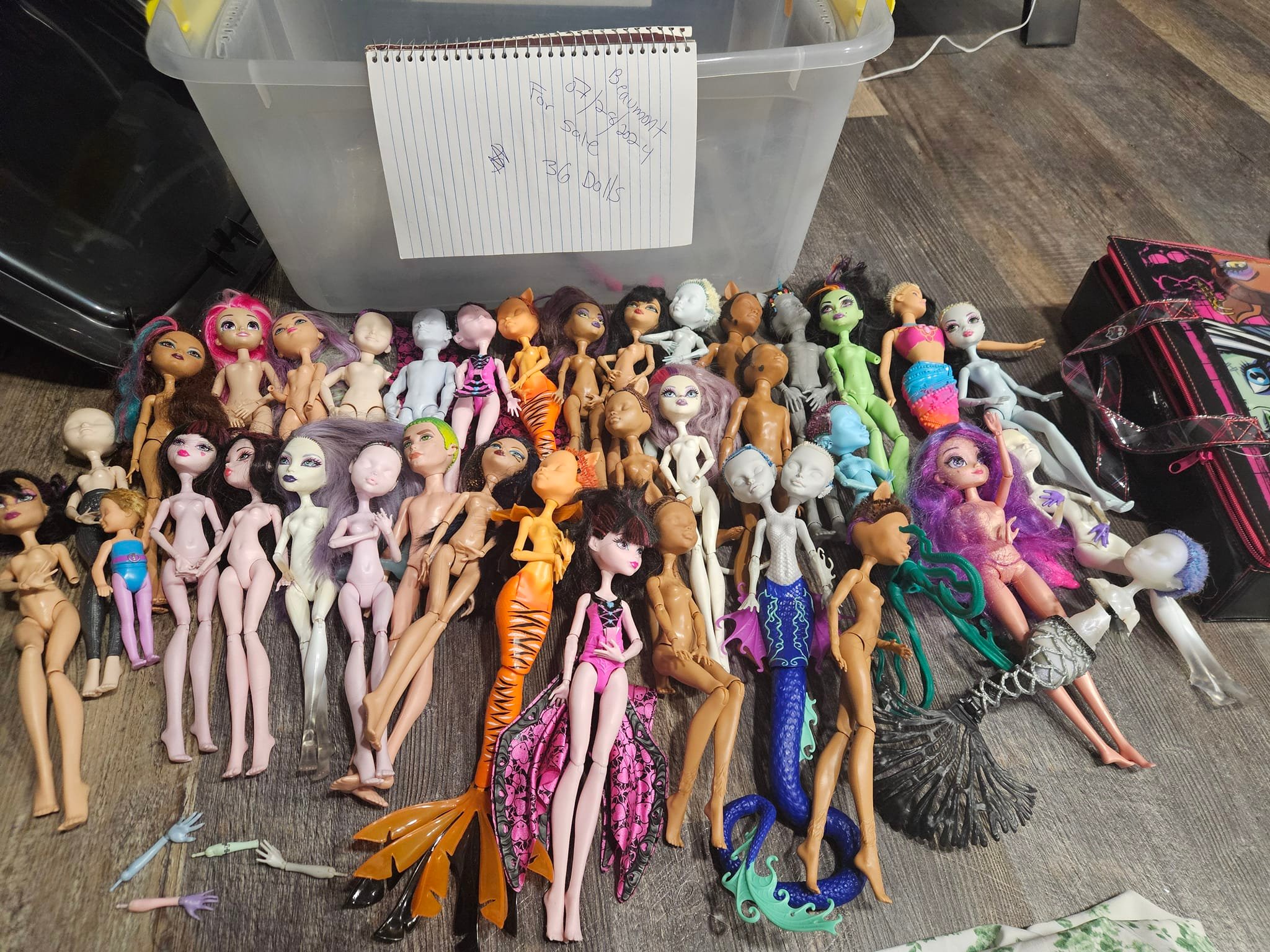 LITTLE NIGHTMARES -リトルナイトメア-フィギュア 44個 Selling a huge, mixed lot of MGA entertainment dolls and toys