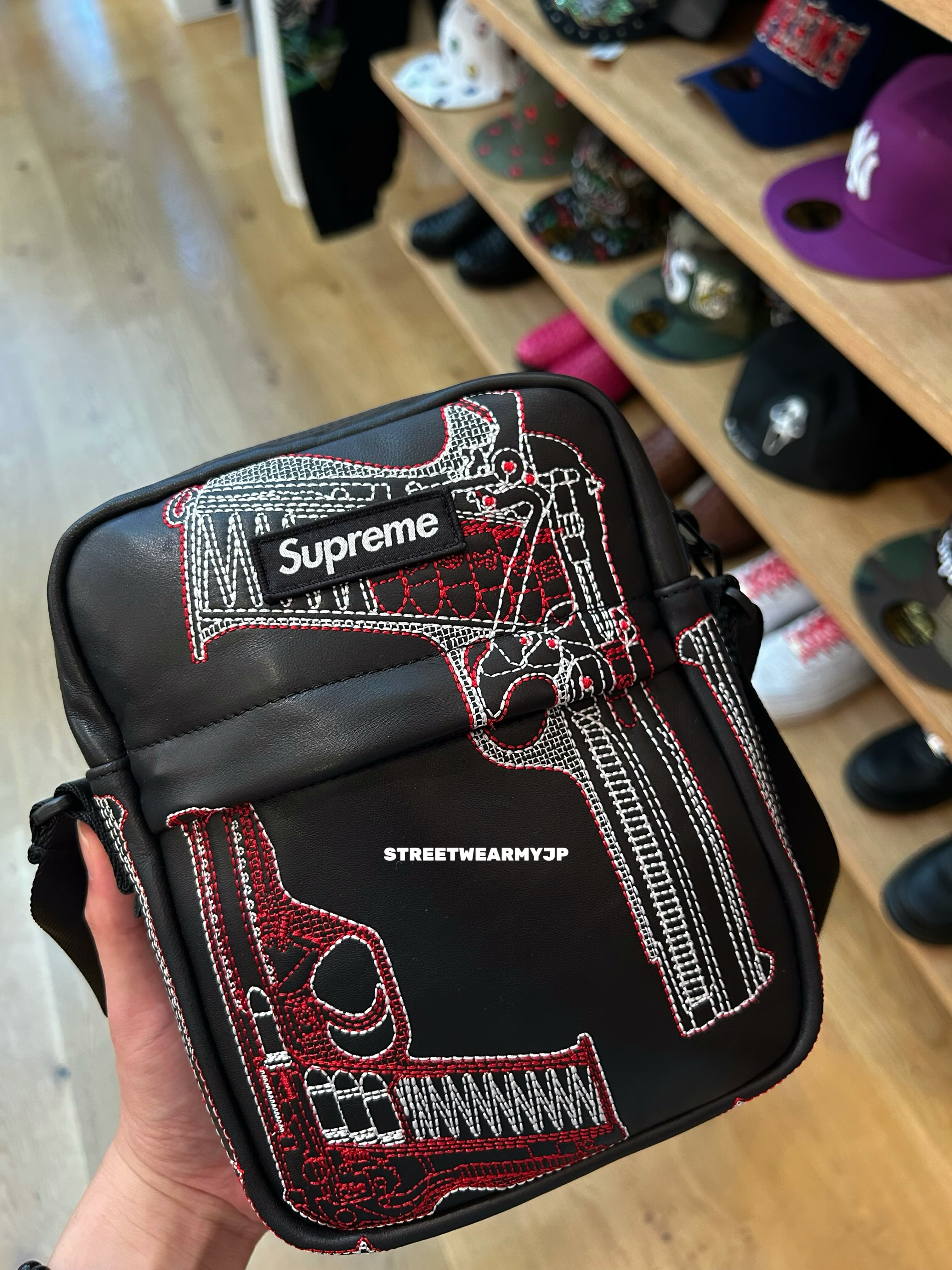 SUPREME SS26 GUNS EMBROIDERED LEATHER BAG NEW COLLECTION* 🇯🇵🔥😍