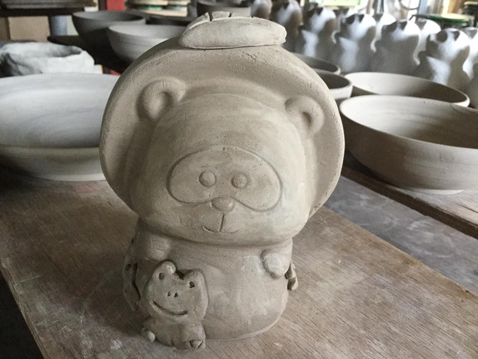 信楽 澤善幸せ創造館 型押したぬき お客様作品 可愛い 陶芸教室 澤善 カッコいいところ可愛いところ Facebook