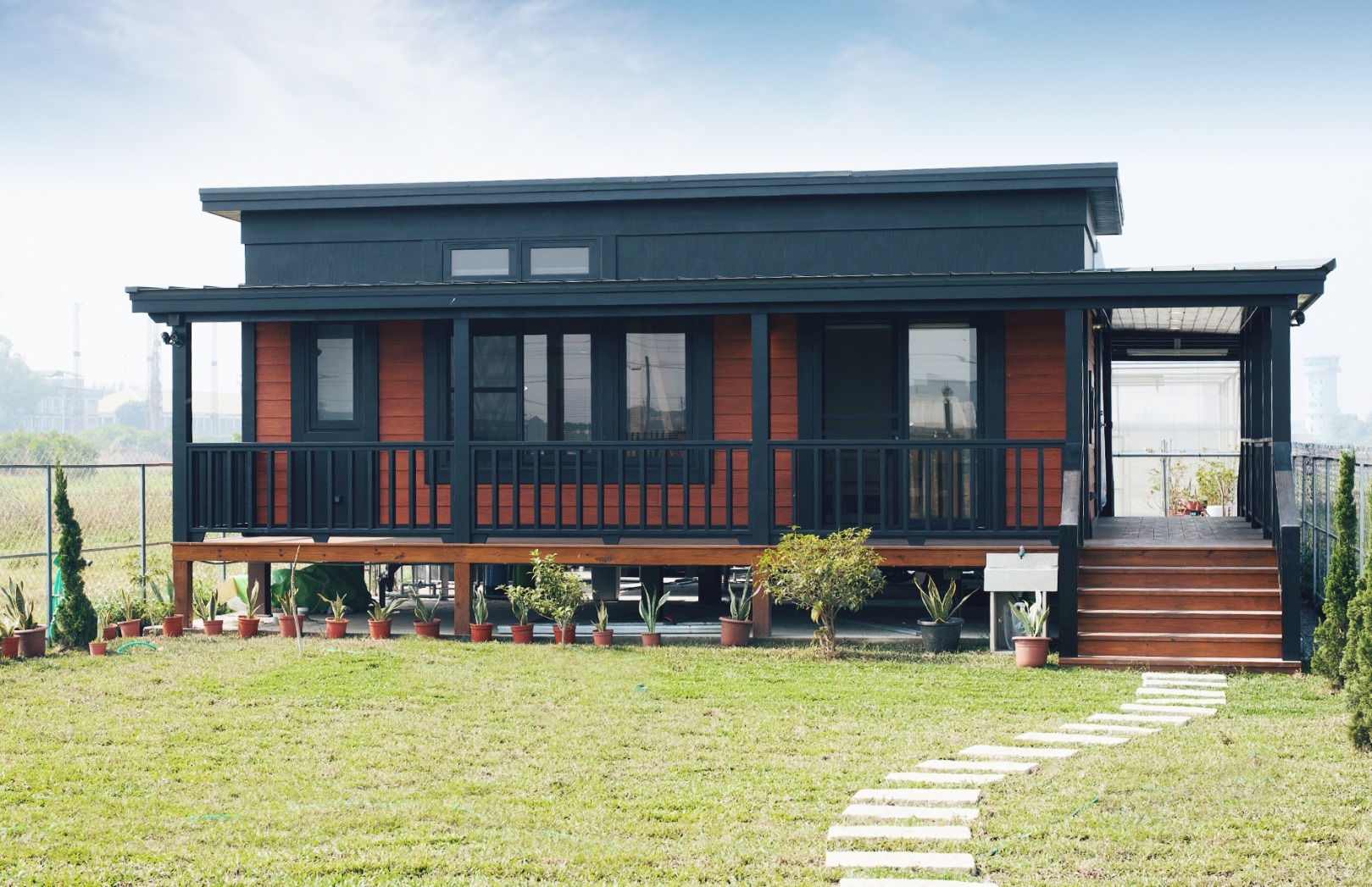 【移動方舟，輕鬆實現新年木屋夢！】... - 居林木構建築 Asperworld Log & Timber Homes | Facebook