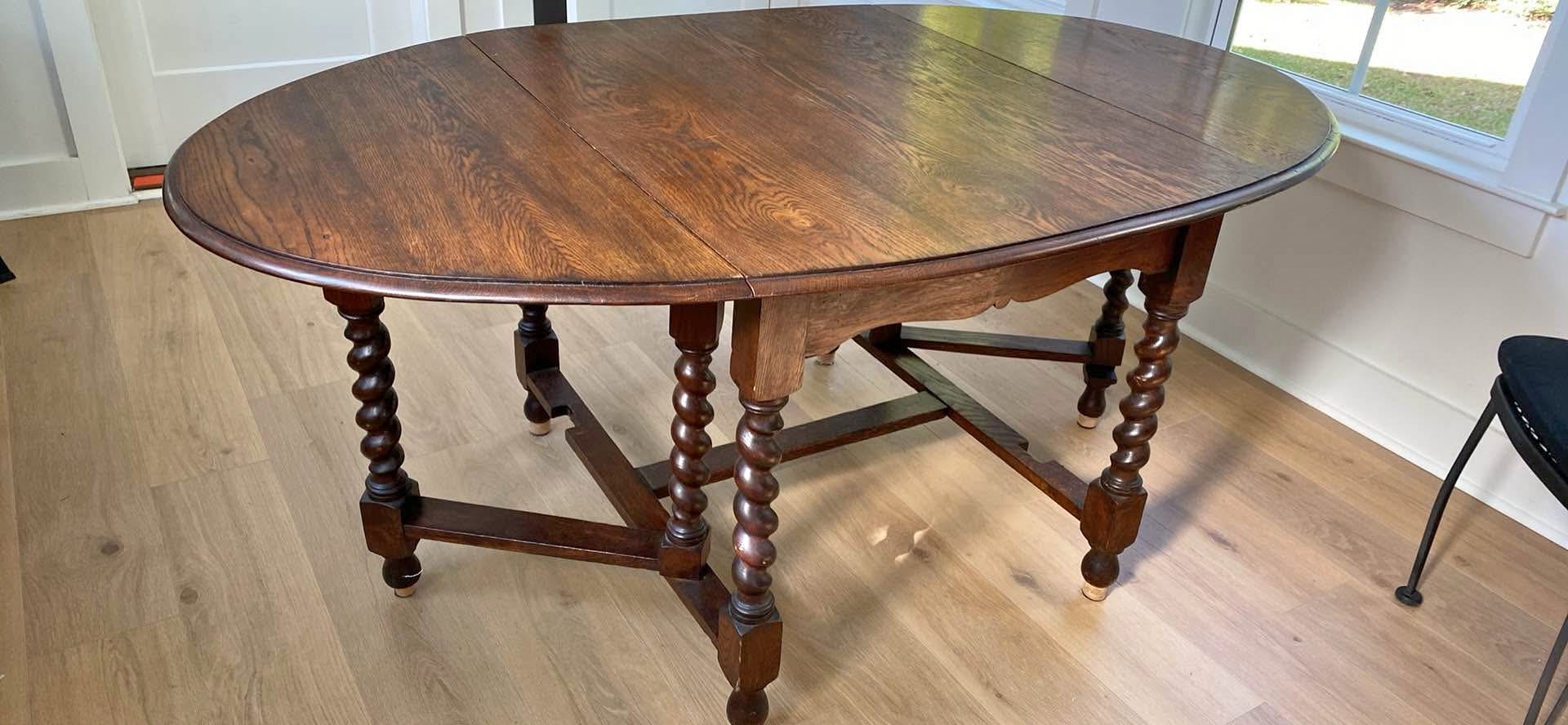 solid oak dining/side table - Tables - Charleston, South Carolina ...