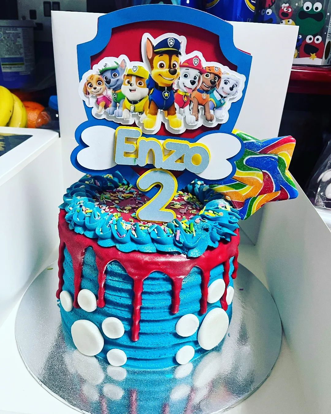 Keepsake Alley - How cool does my topper look on this cake...