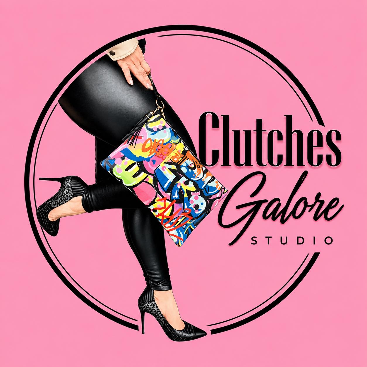 One bag pattern + one tutorial = ENDLESS possibilities! 😍👜 This is what ...